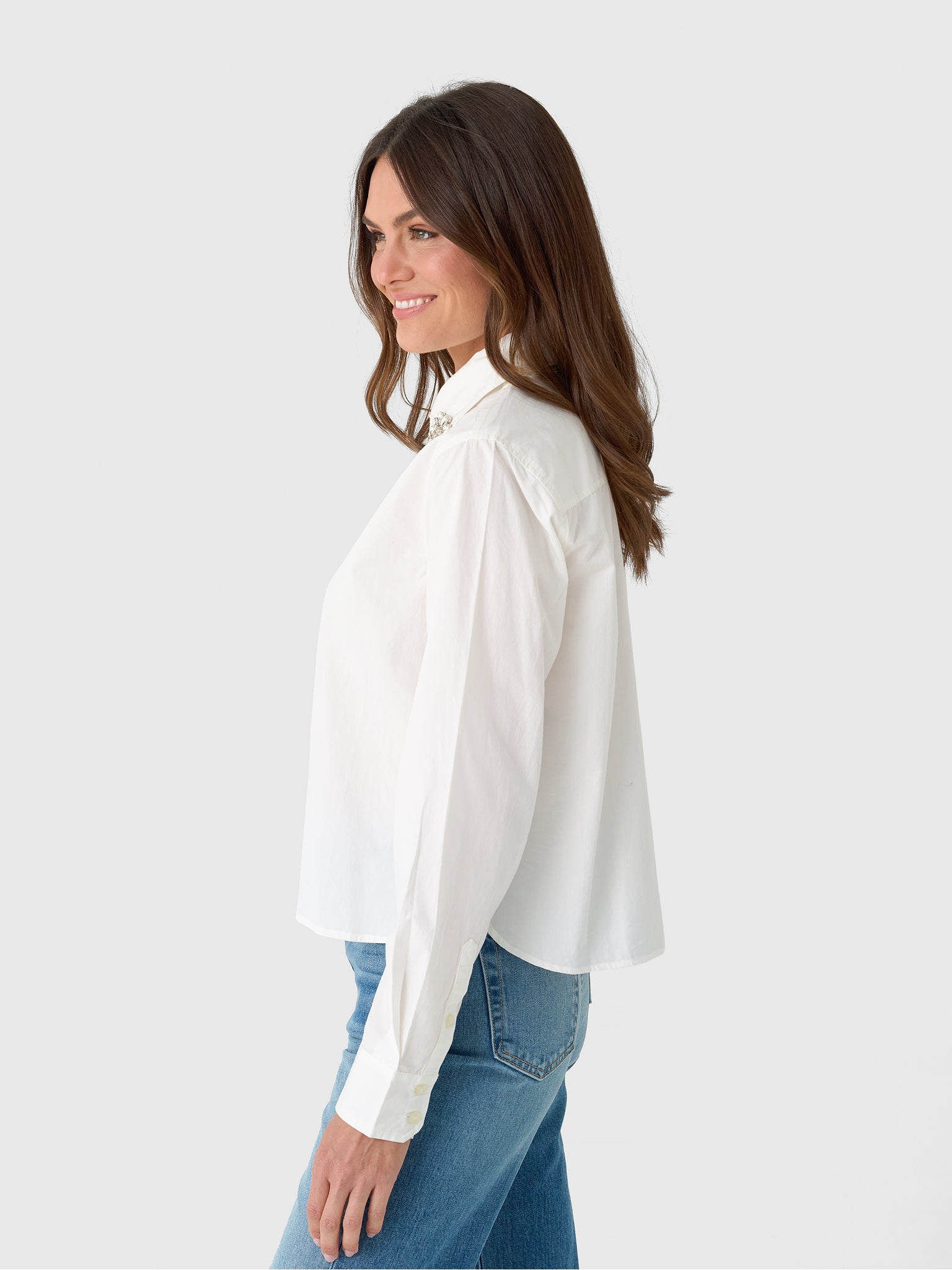 21045-1779xWHITE-alt2