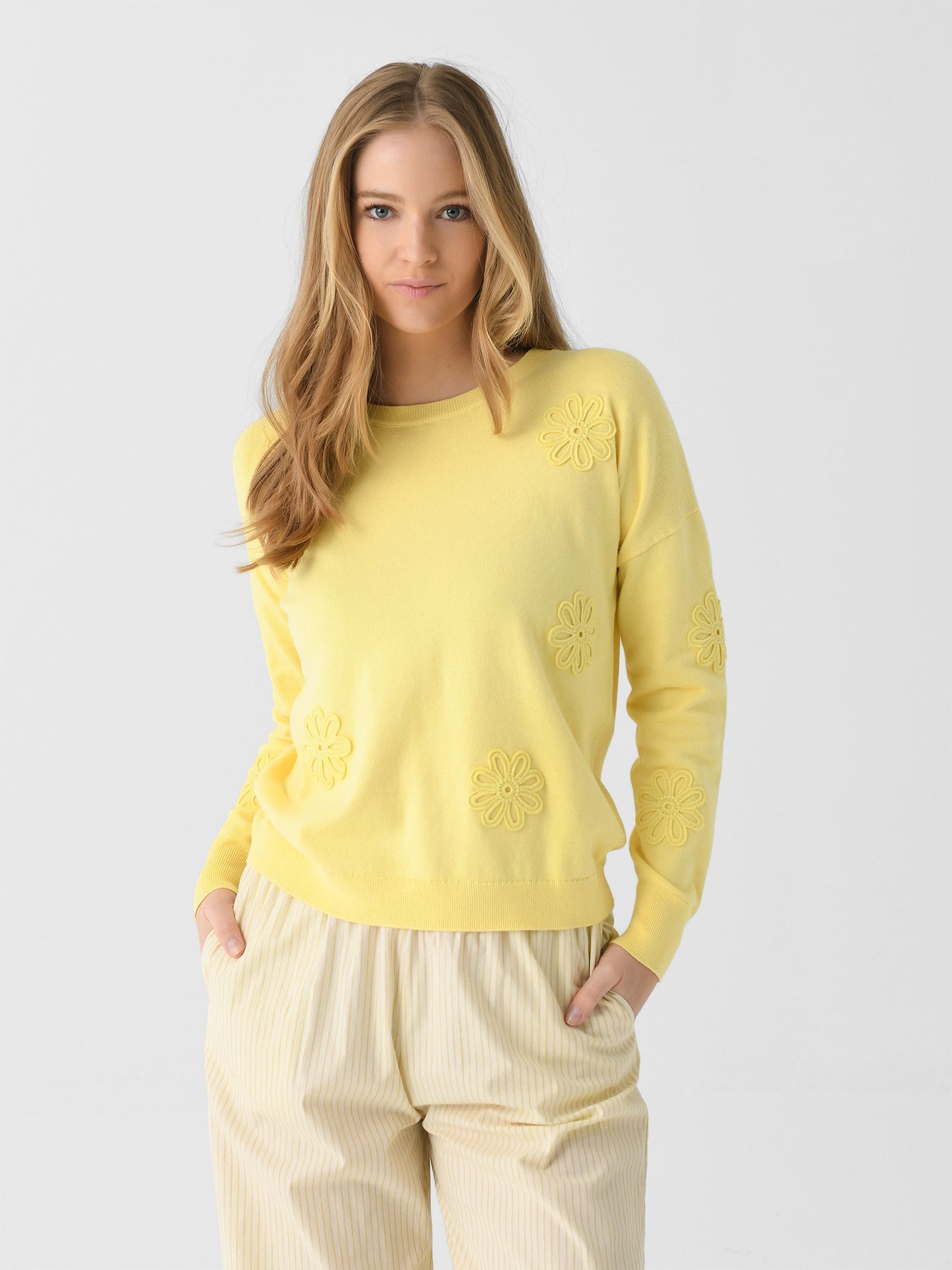 Eche Women's Tonal Crew Sweater - Saint Bernard