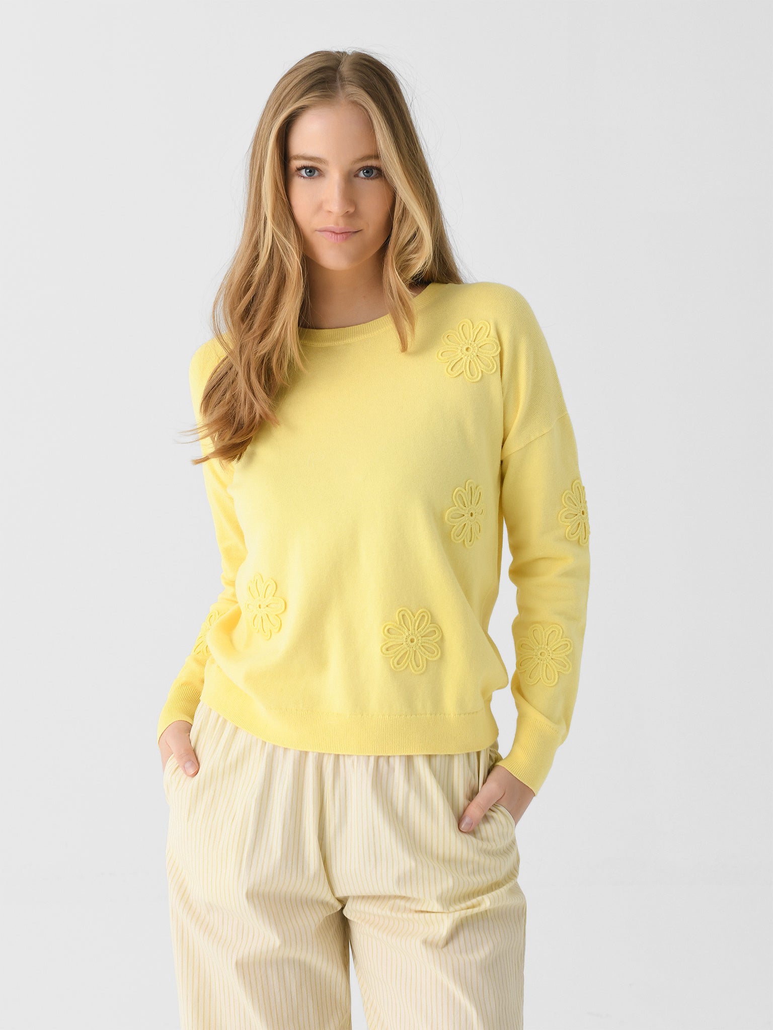 Eche Women's Tonal Crew Sweater - Saint Bernard