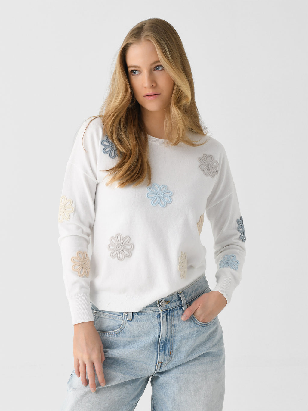 Eche Women's Pastel Flower Crew Sweater - Saint Bernard