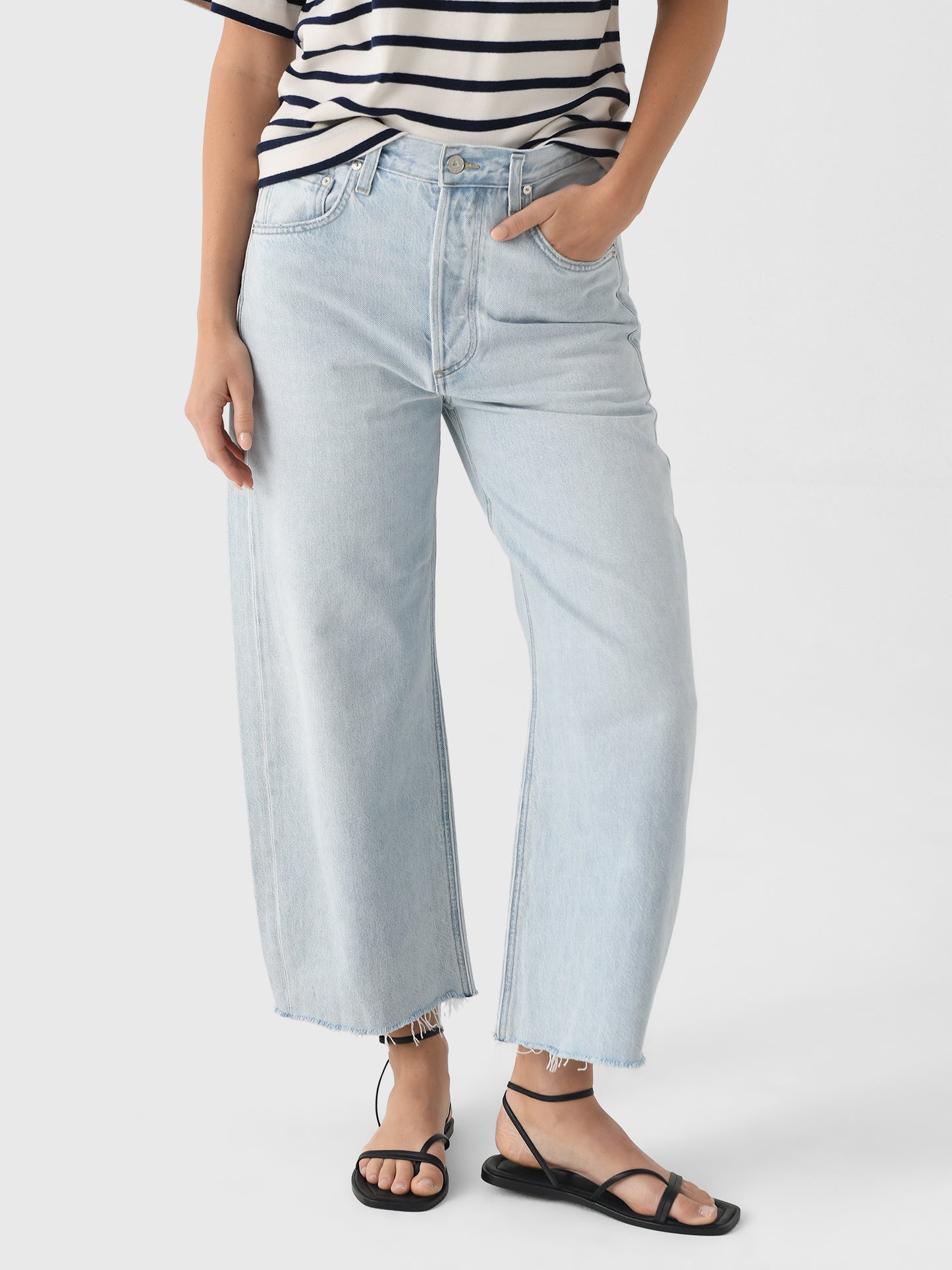 Citizens Of Humanity Women's Ayla Raw Hem Crop Jean - Saint Bernard