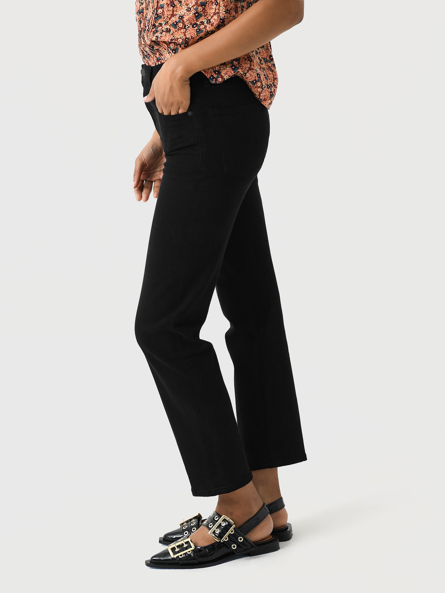 2173-1149xPLUSHBLACK-alt2