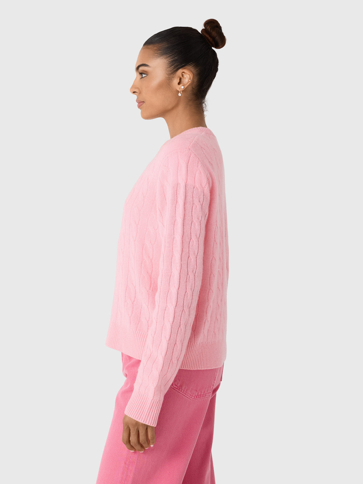 White & Warren Women's Cashmere Cable Crewneck Sweater - Saint Bernard
