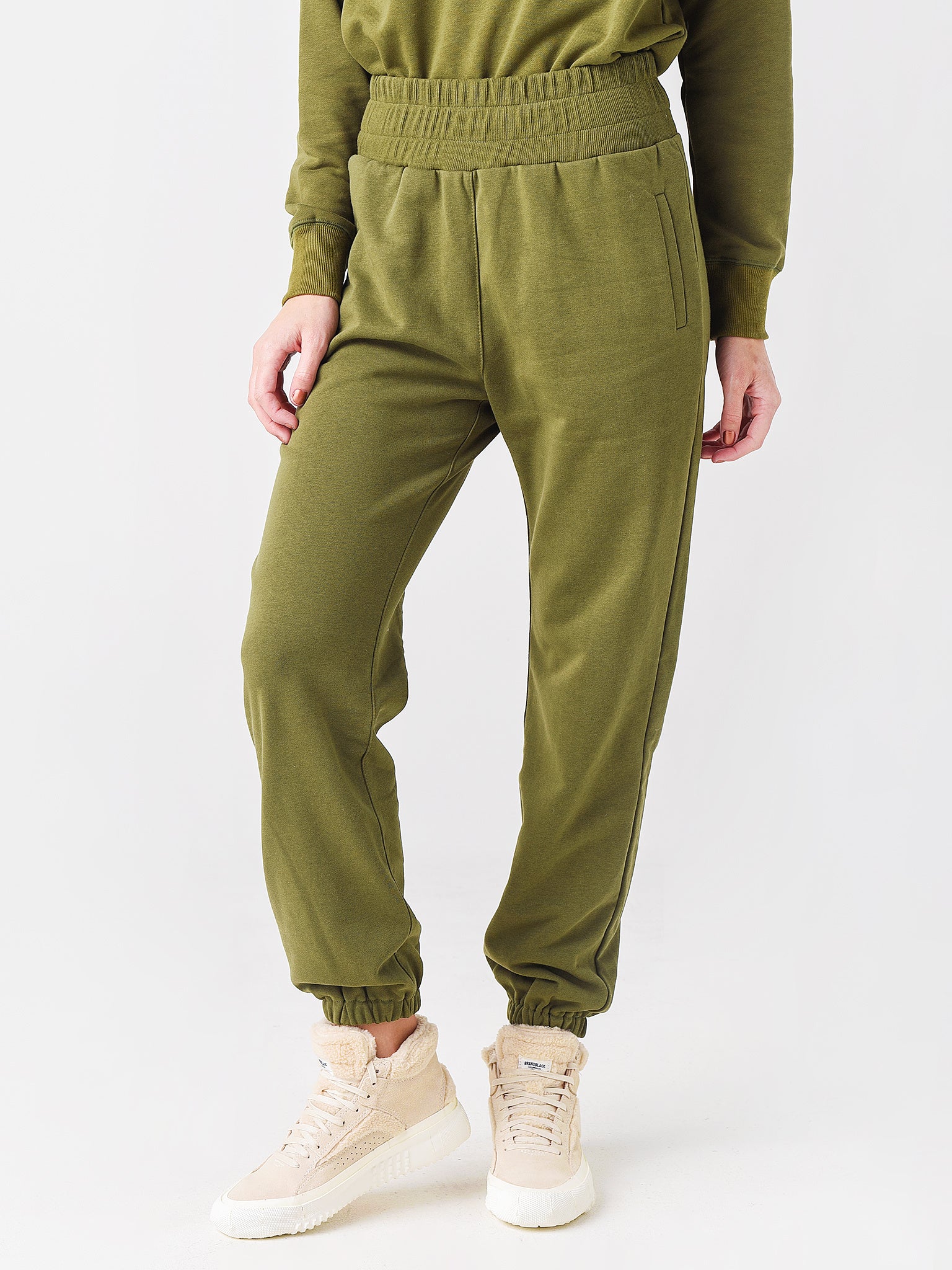 Heartloom Women's Evira Jogger - Saint Bernard