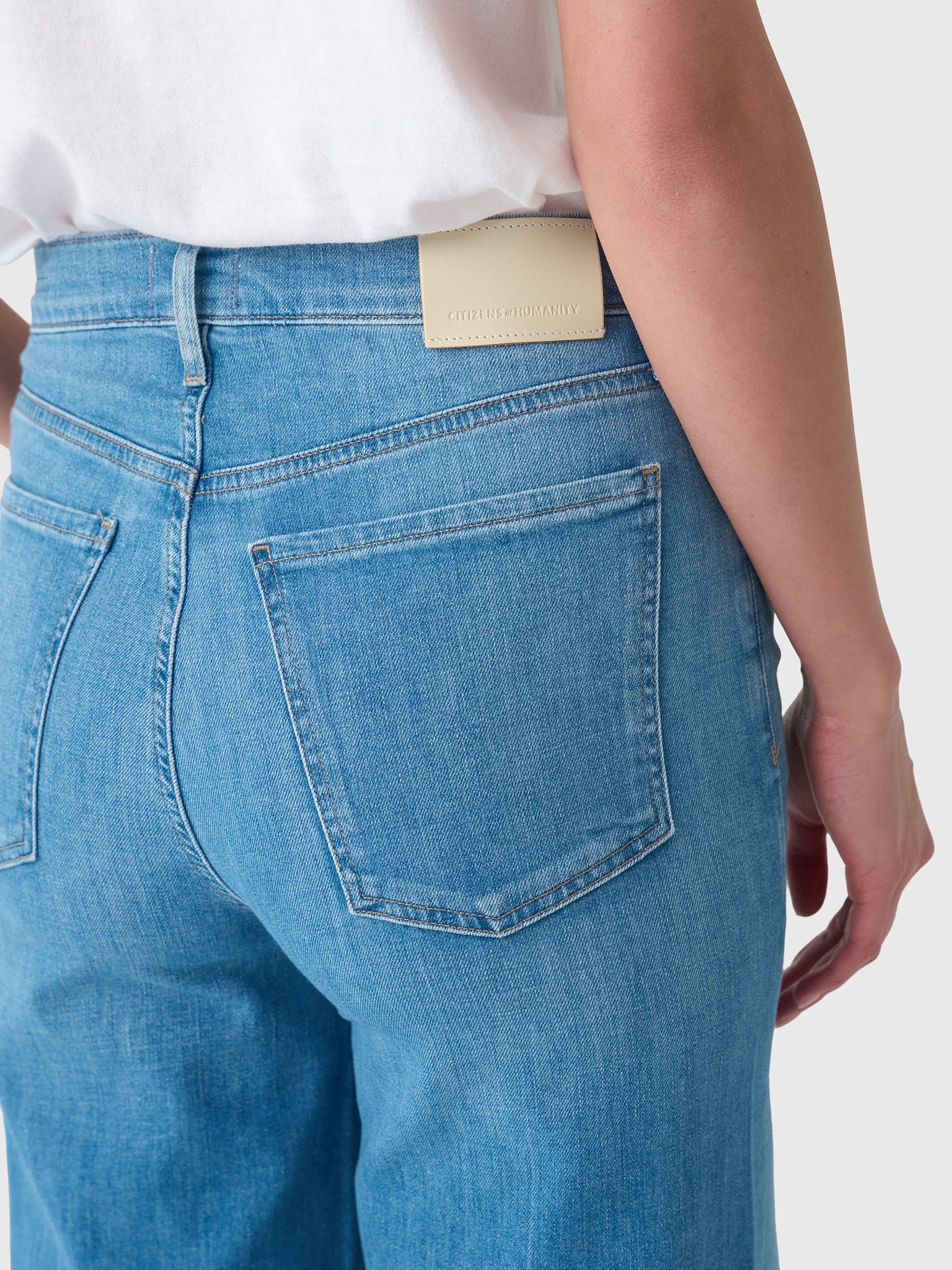 Citizens Of Humanity Women's Lyra Long Wide Leg Jean - Saint Bernard