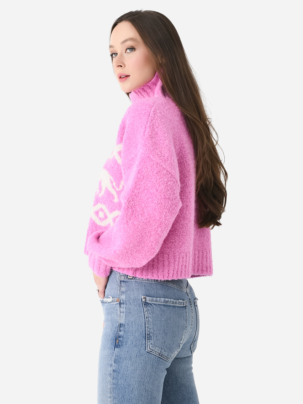 2210905PAxPINKANIMAL-alt2