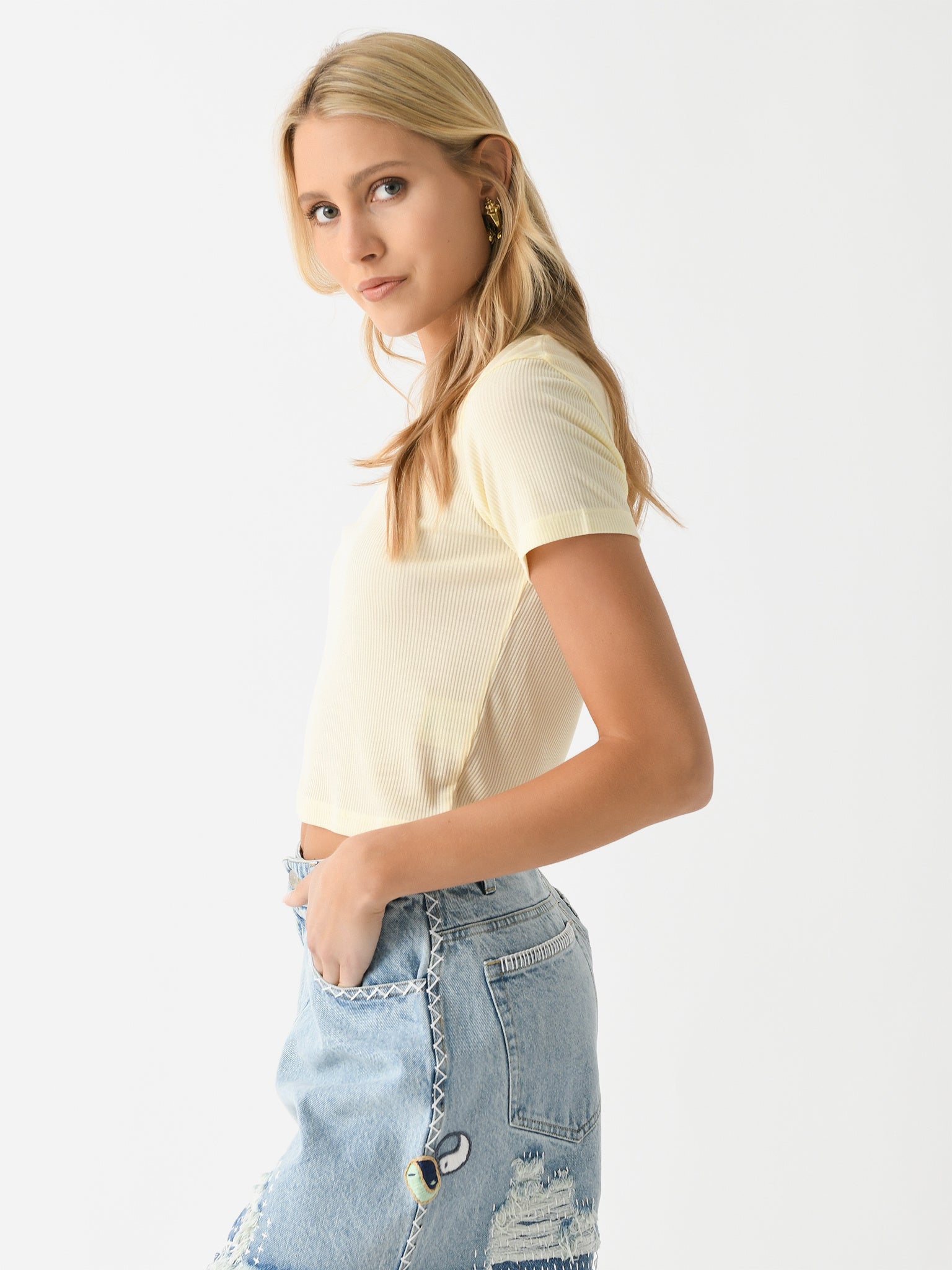 223-20-029xCREAM-alt2