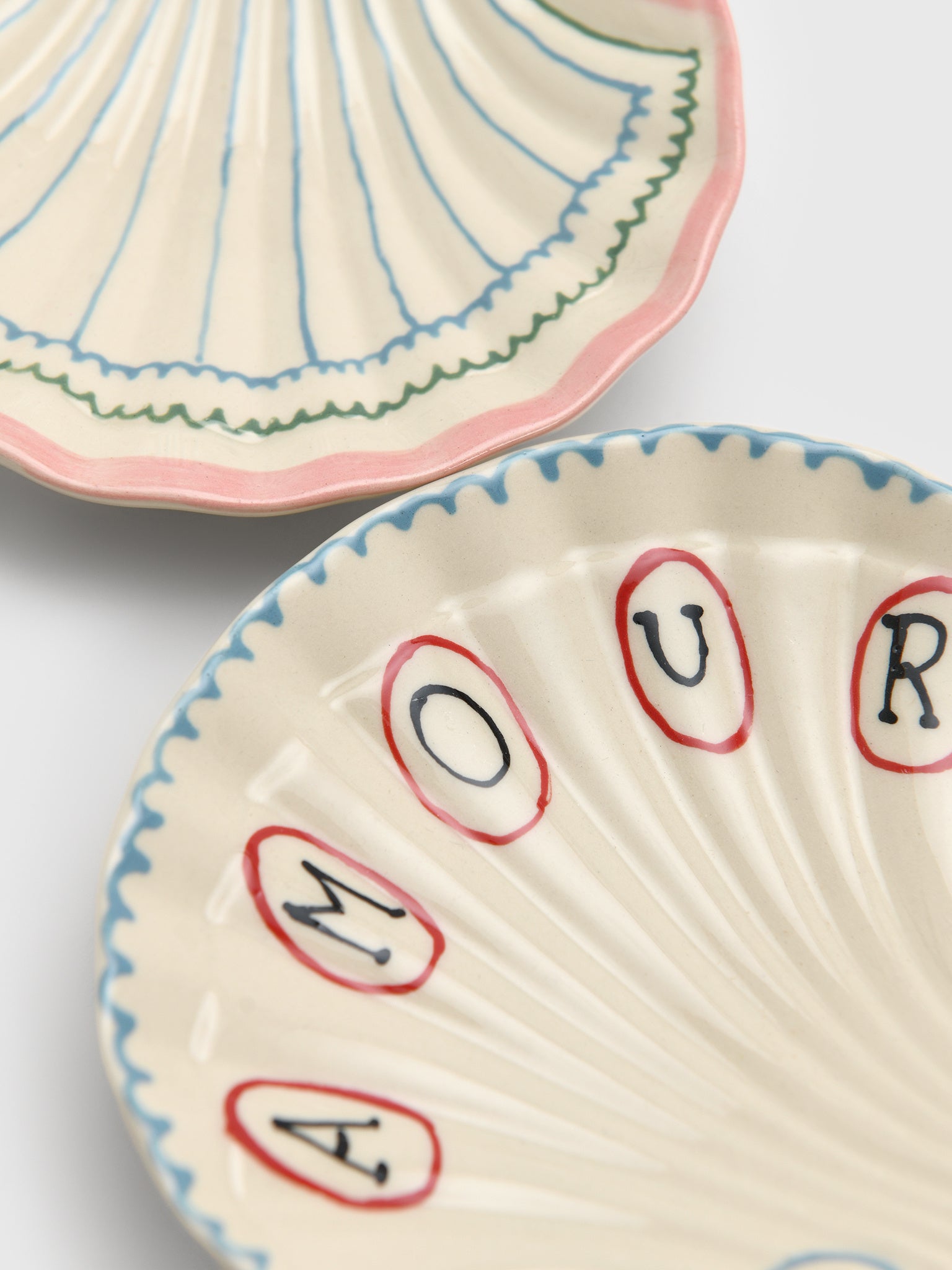 Laetitia Rouget Amour Shell Dish Set of 2 - Saint Bernard