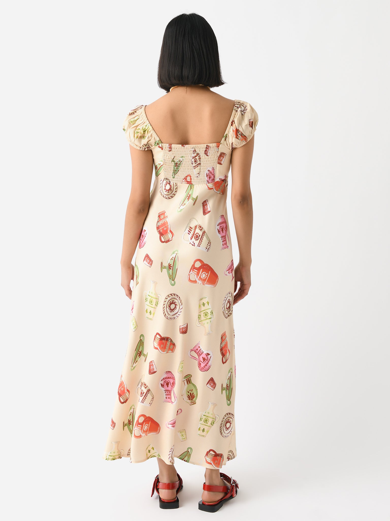 2304109WPxIVORYPOTTERY-alt2