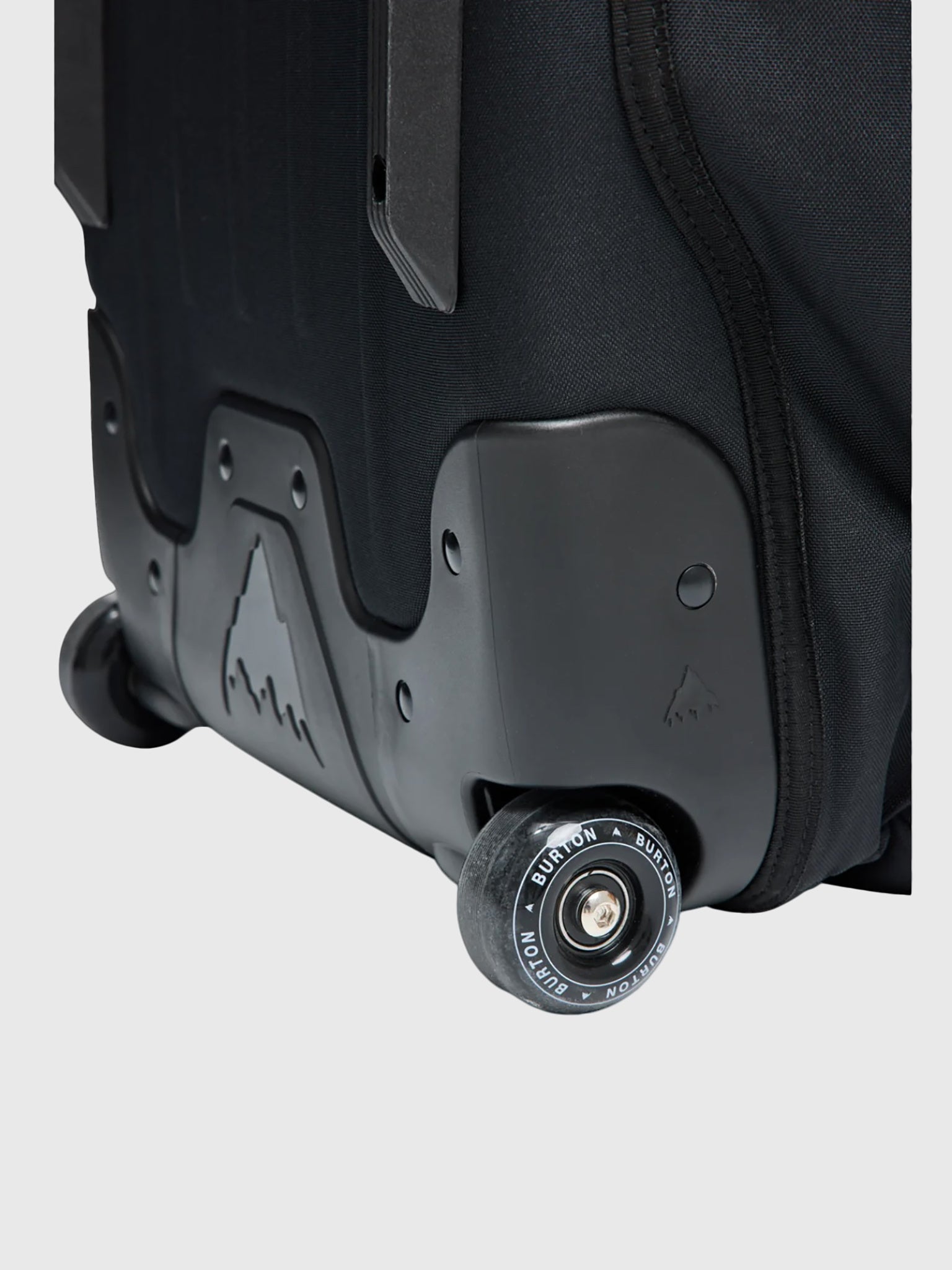 234921000xTRUEBLACK-alt3