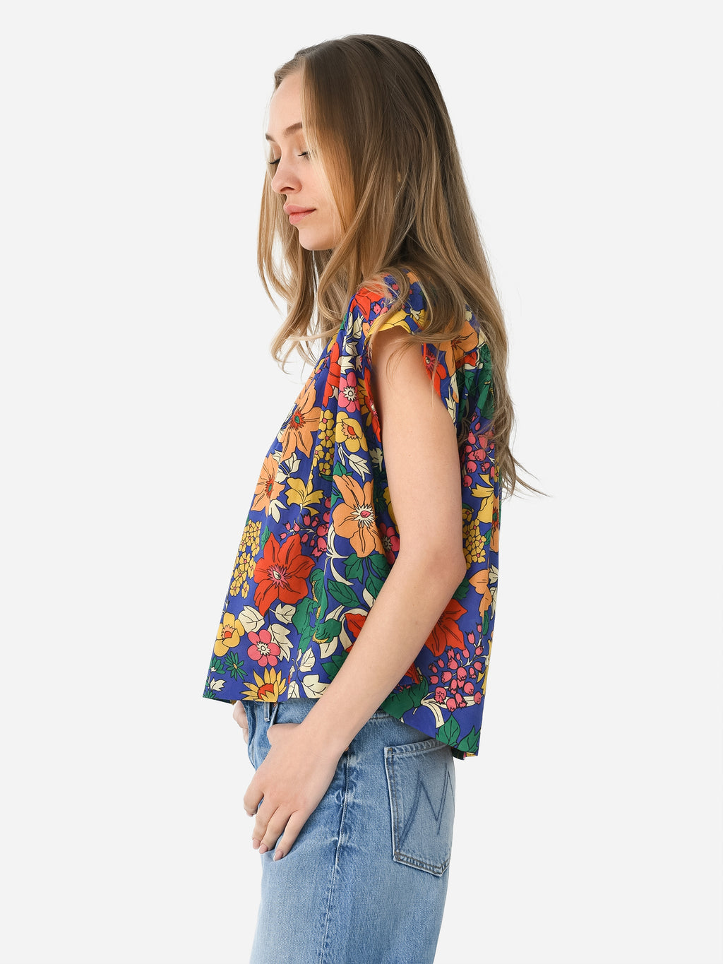 2382-1314xFLESHBLOOMS-alt2