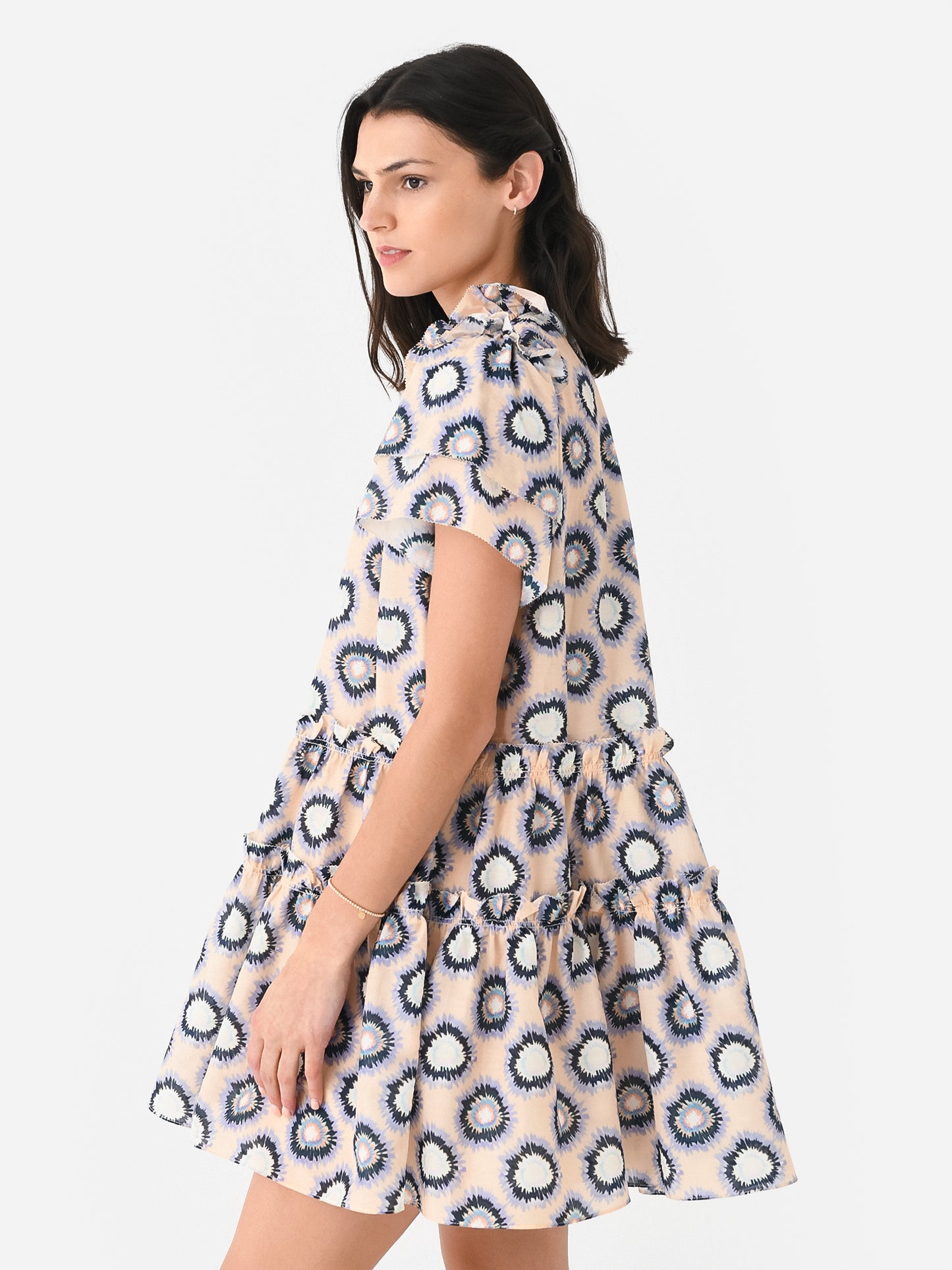 23FAD36LRCrmxLONDONRAINCREAM-alt2