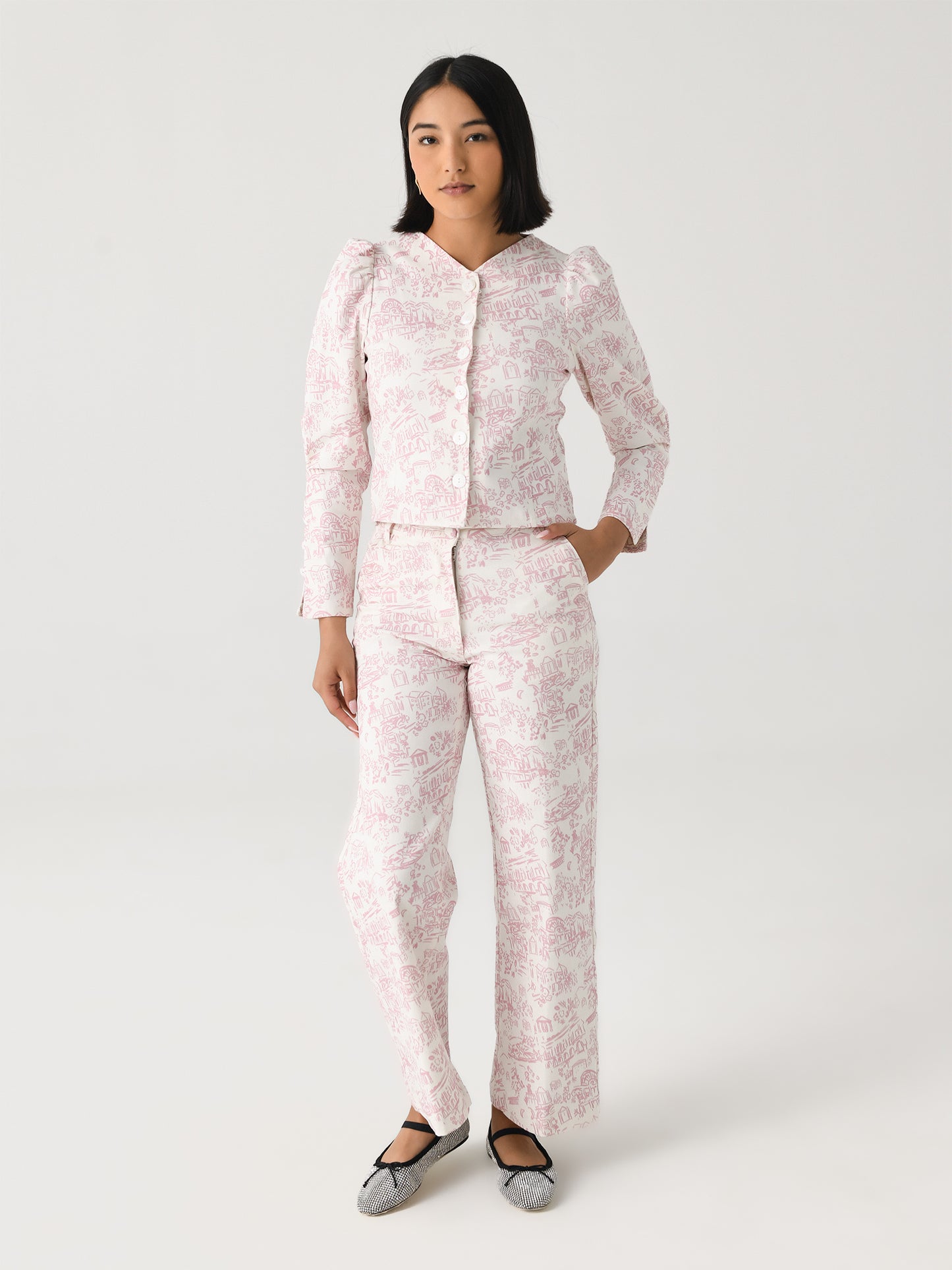 2401208PTxPINKTHEATRE-alt1