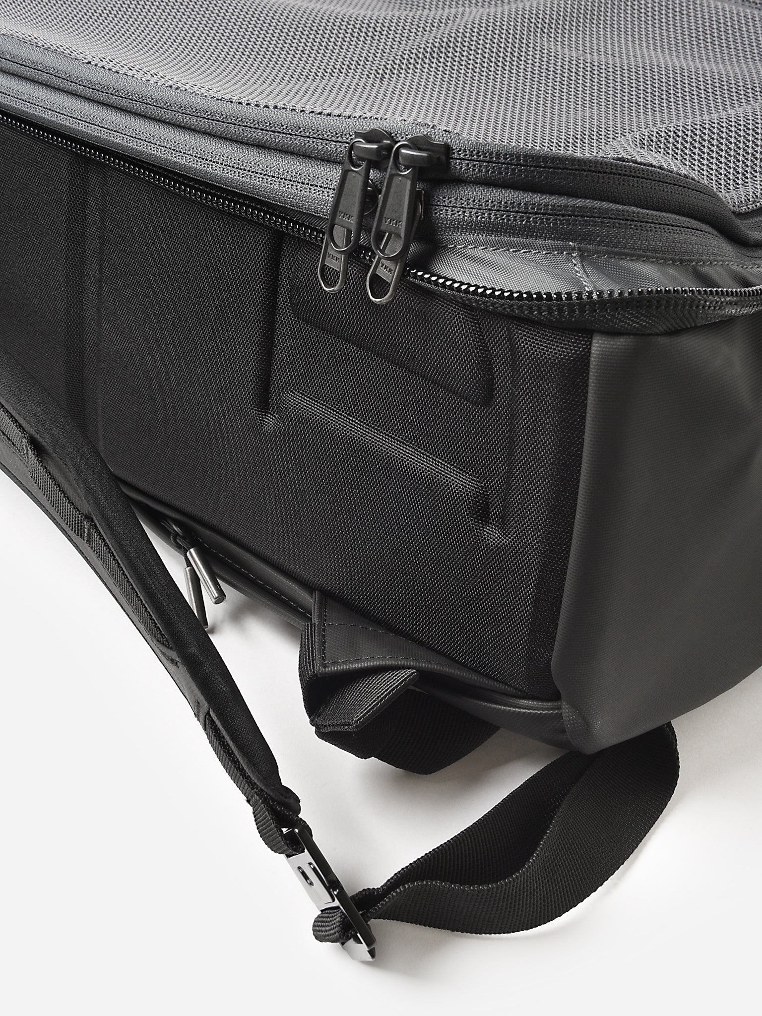 242C01xBLACKOUT-alt2