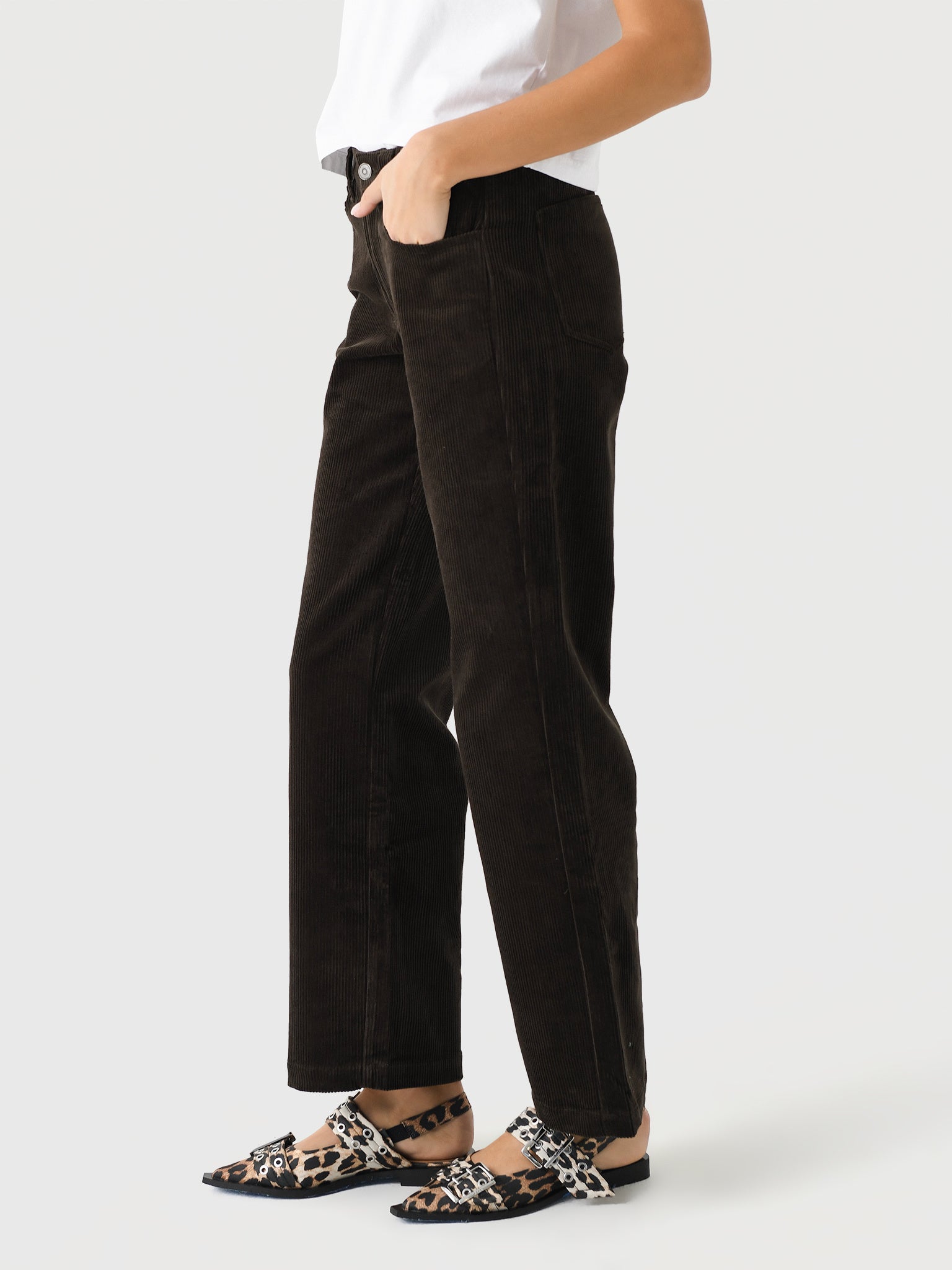 247-WP123-3145xCHOCOLATE-alt2