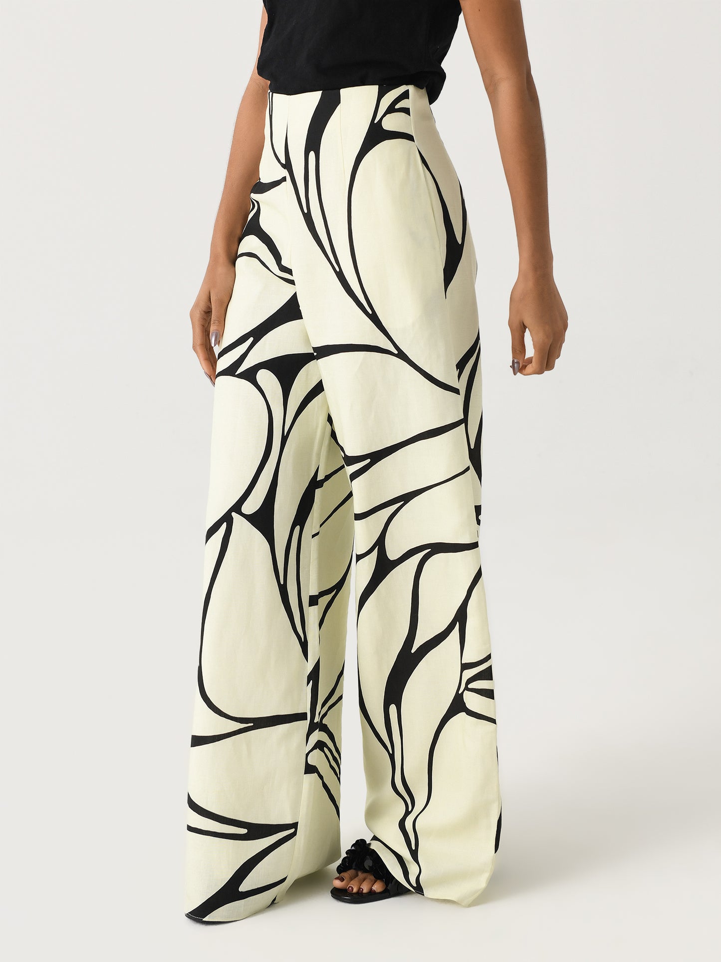 24A041xVITRALBW-alt2