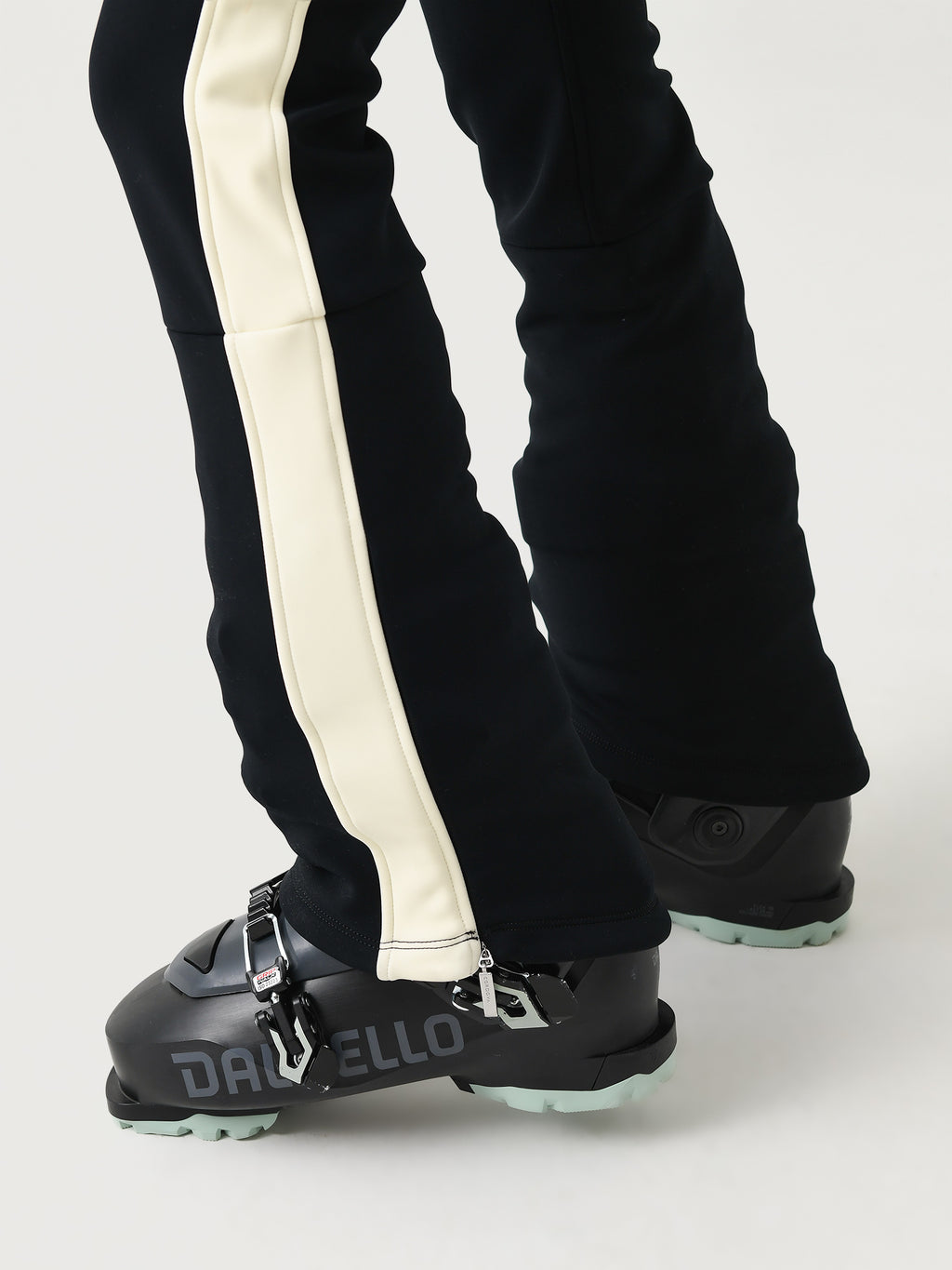 24CDVOTB09xONYX-alt6