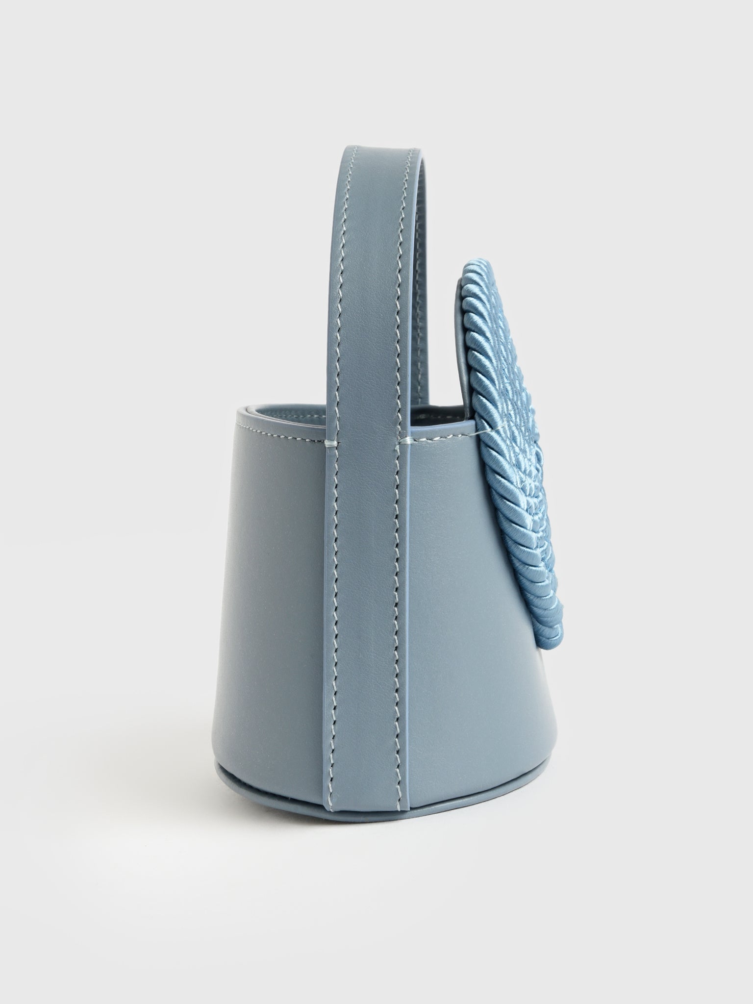 24F1GUN03xNIAGARABLUE-alt2