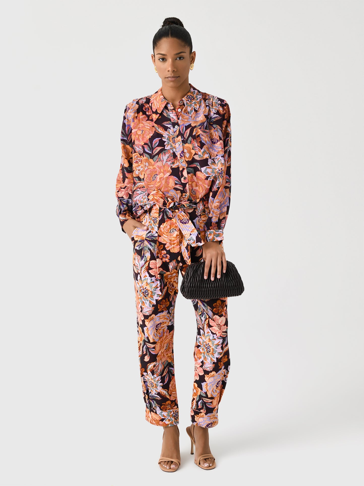 24FAP1PntFlrxPAINTERLYFLORAL-alt1