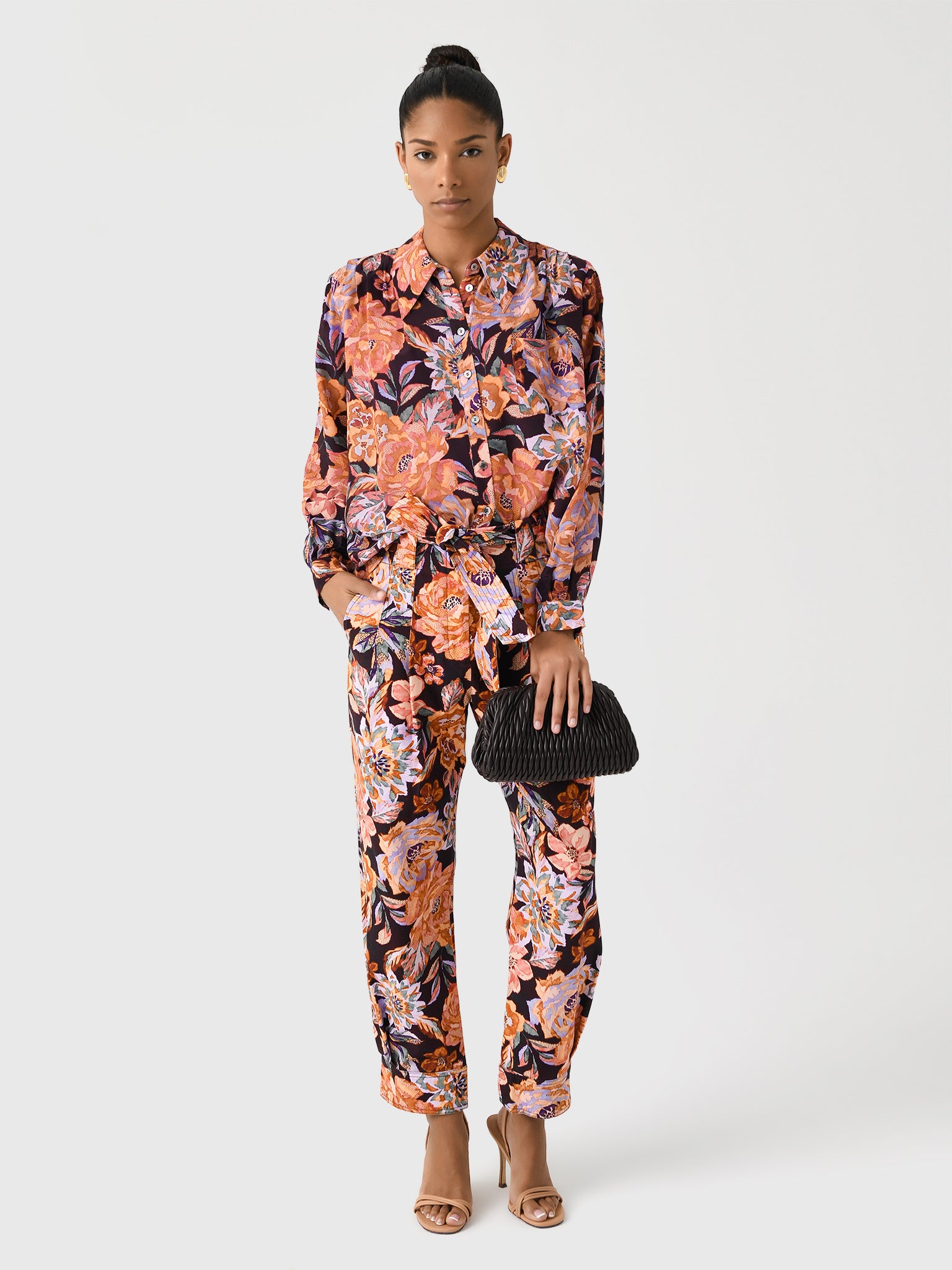 24FAP1PntFlrxPAINTERLYFLORAL-alt1