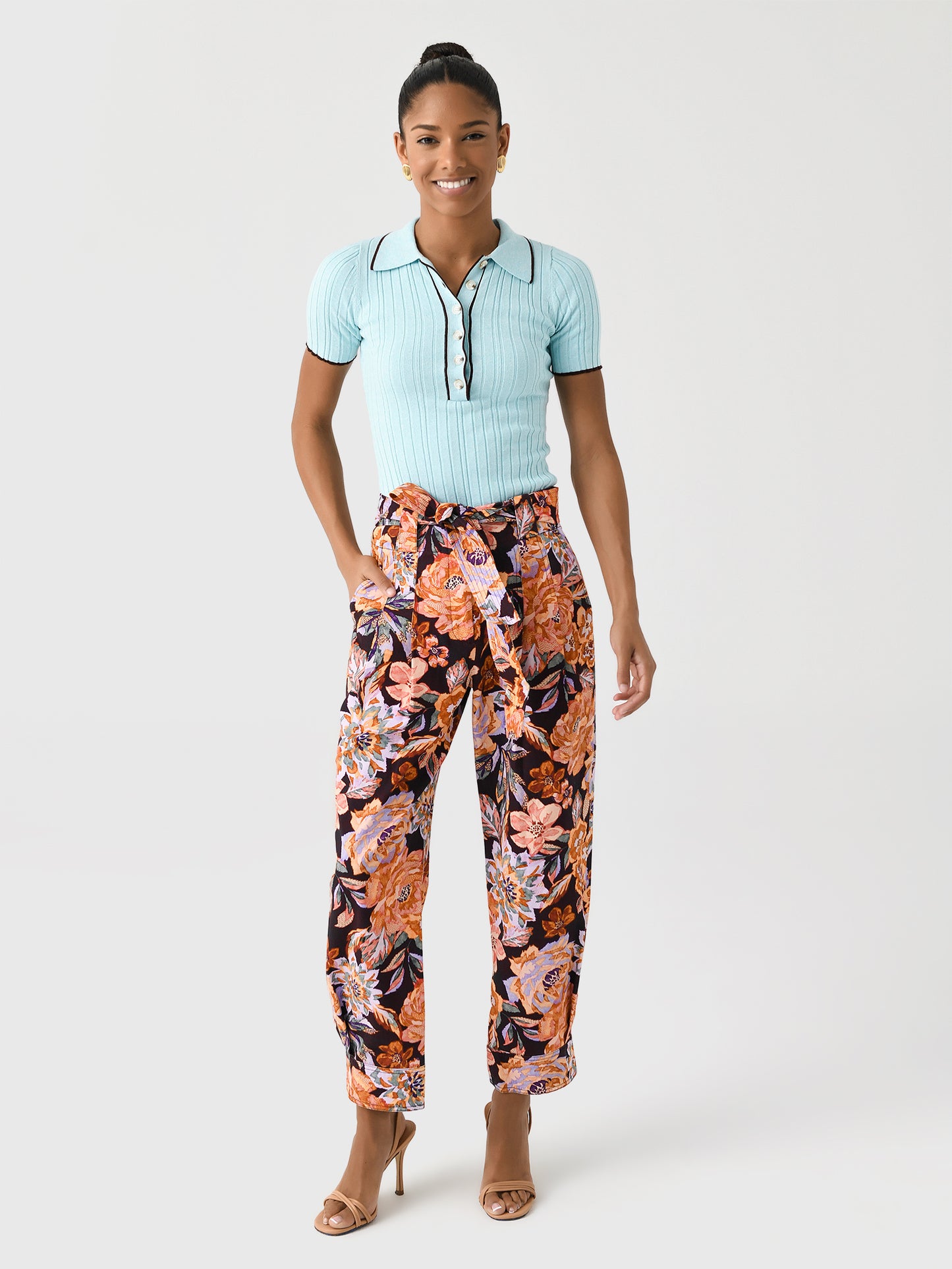 24FAP1PntFlrxPAINTERLYFLORAL-alt5