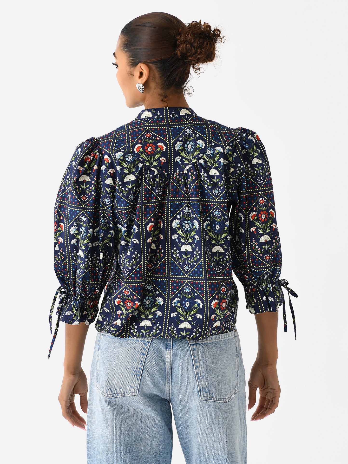 24FAT1NvTrlxNAVYTRELLIS-alt3