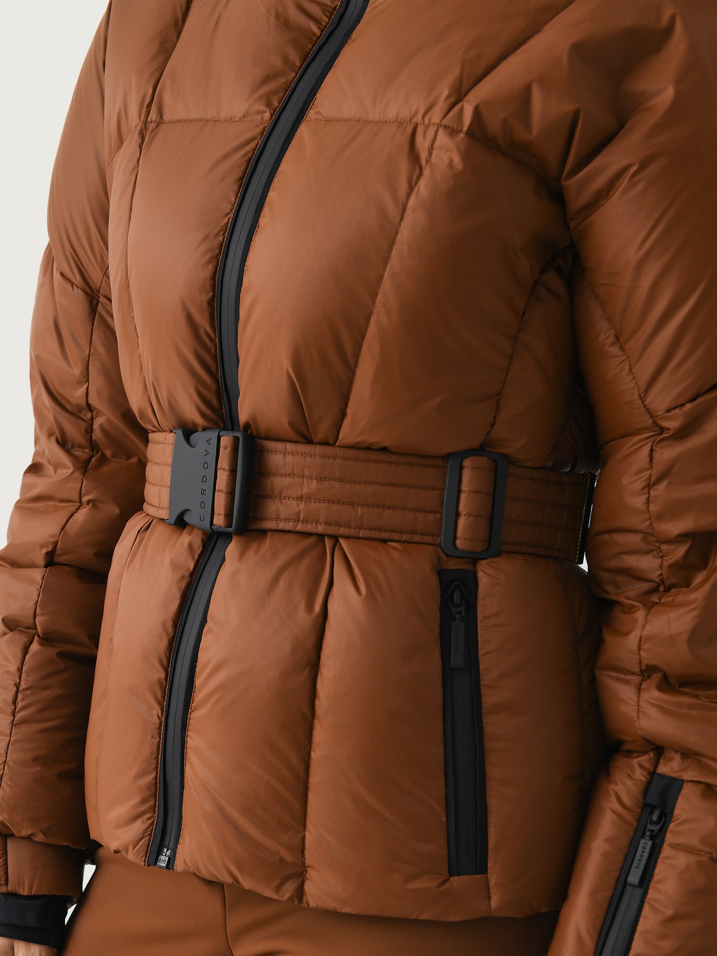 24MNTR09xCHESTNUT-alt5