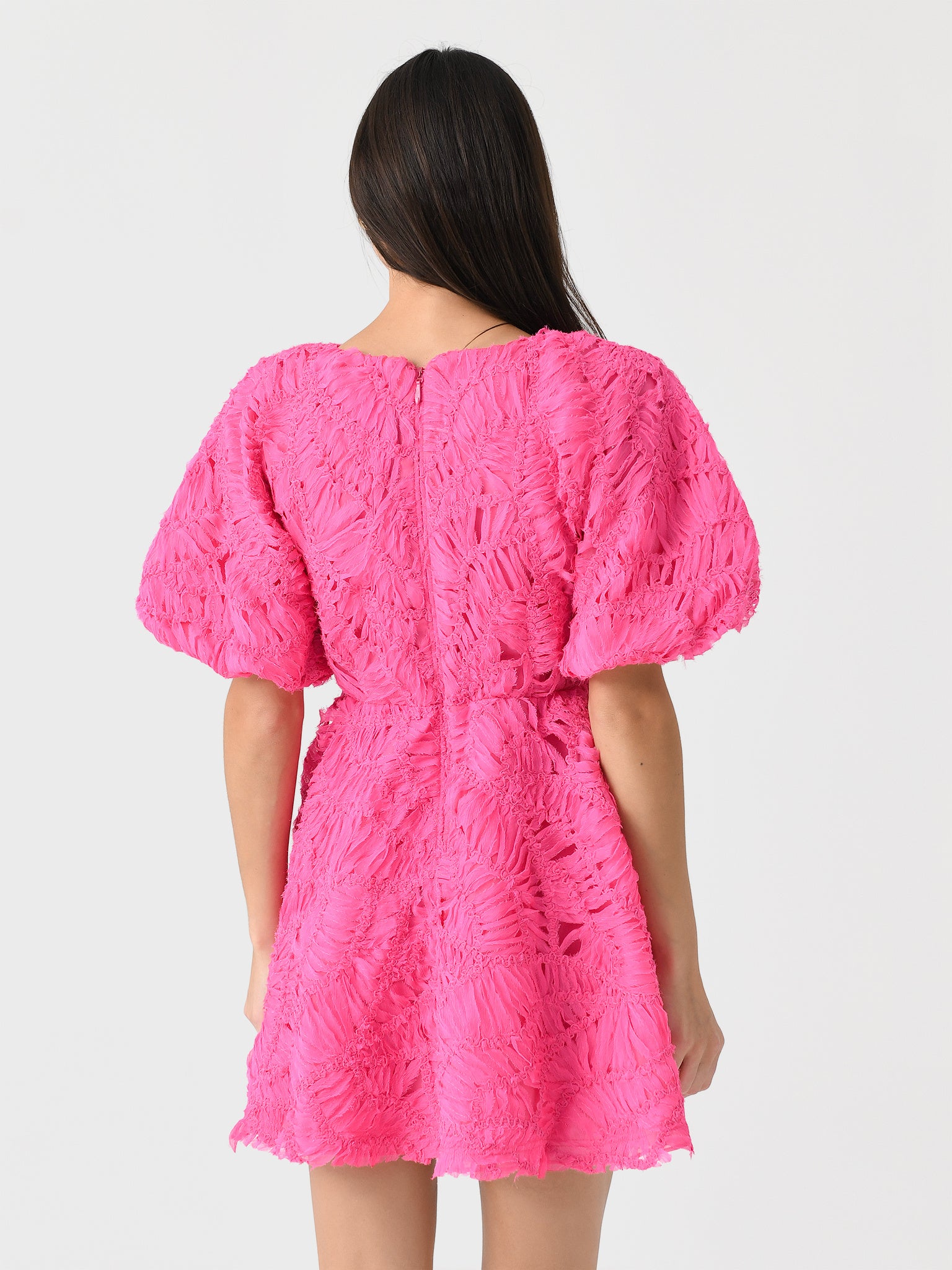 pink lace swing dress LiIyHouse's Summer Fashion And Sexy Pink Lace V-Neck Twist-Knot Waist-Cinching Slimming Long Dress, Three-Dimensional Jacquard Sleeveless Large Swing Dress, Suitable For Holiday Vacations, Parties, Night Dates, Wedding Guests, And Banquets Elegant |