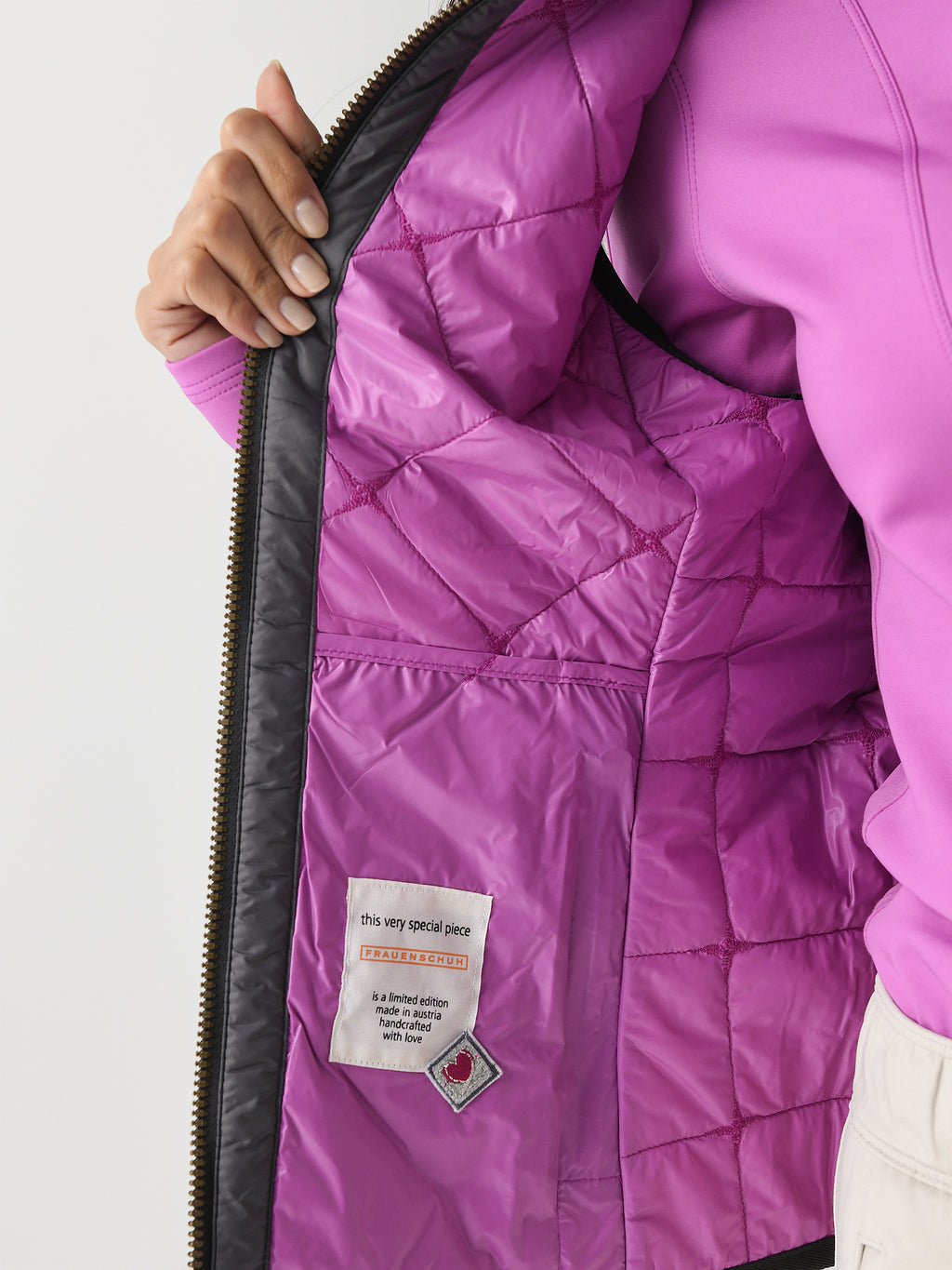 252614x2600PALEVIOLET-alt5