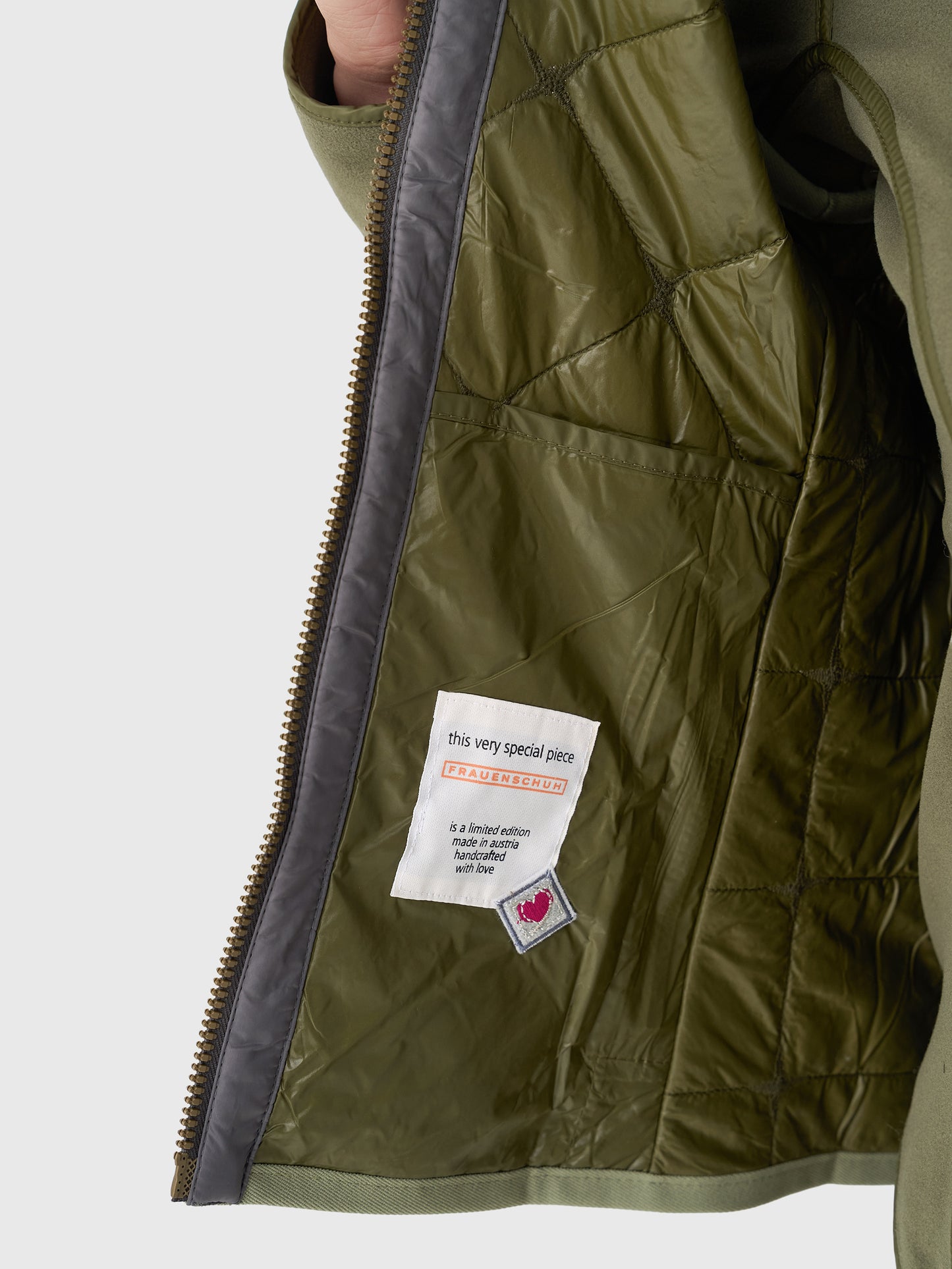 252614x849IVYUNI-alt3