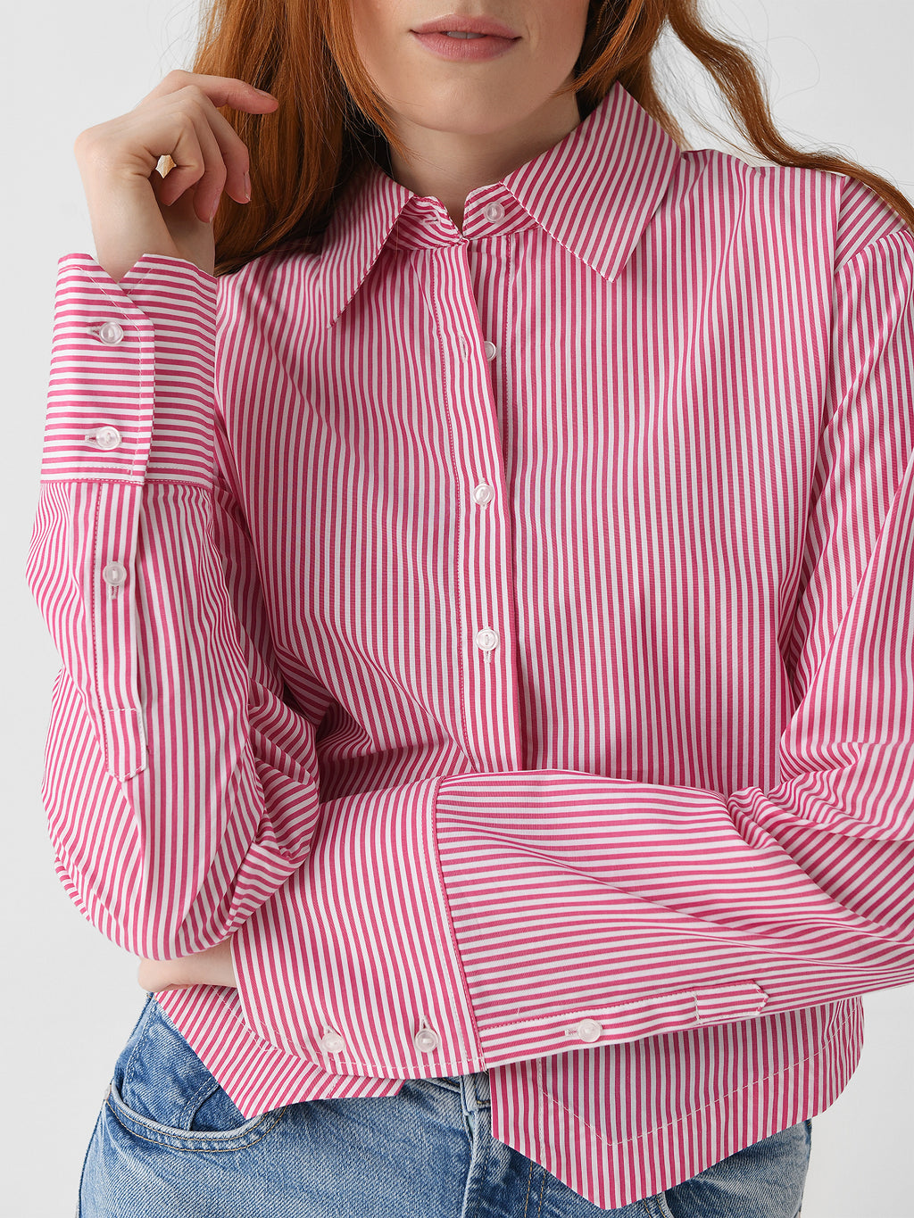 25A-COLETTEAT3008AxRED-alt4