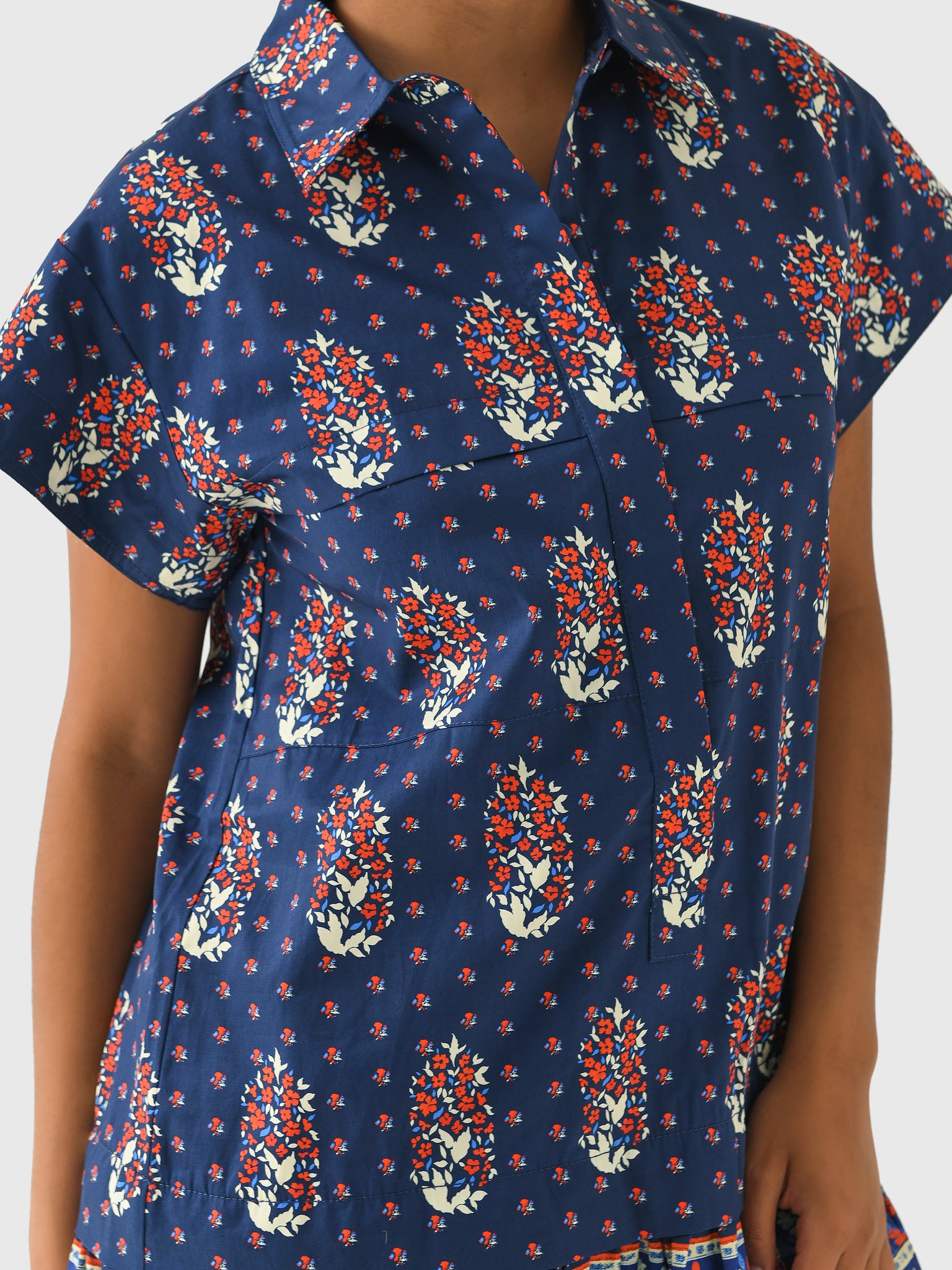 25FAD63FaFlorNvyxFALLFLORALNAVY-alt4