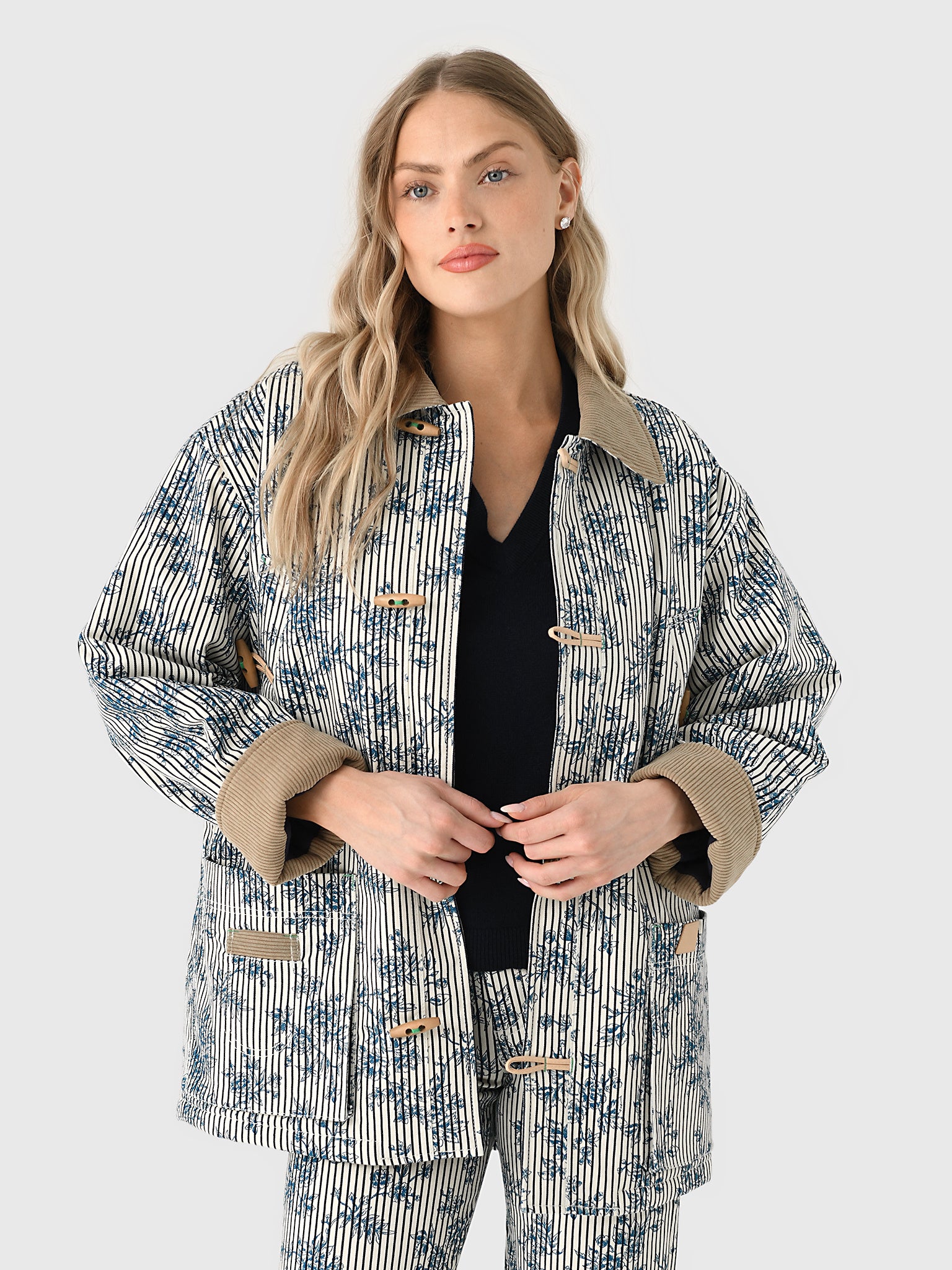 Hunter Bell Women's Barn Jacket - Saint Bernard