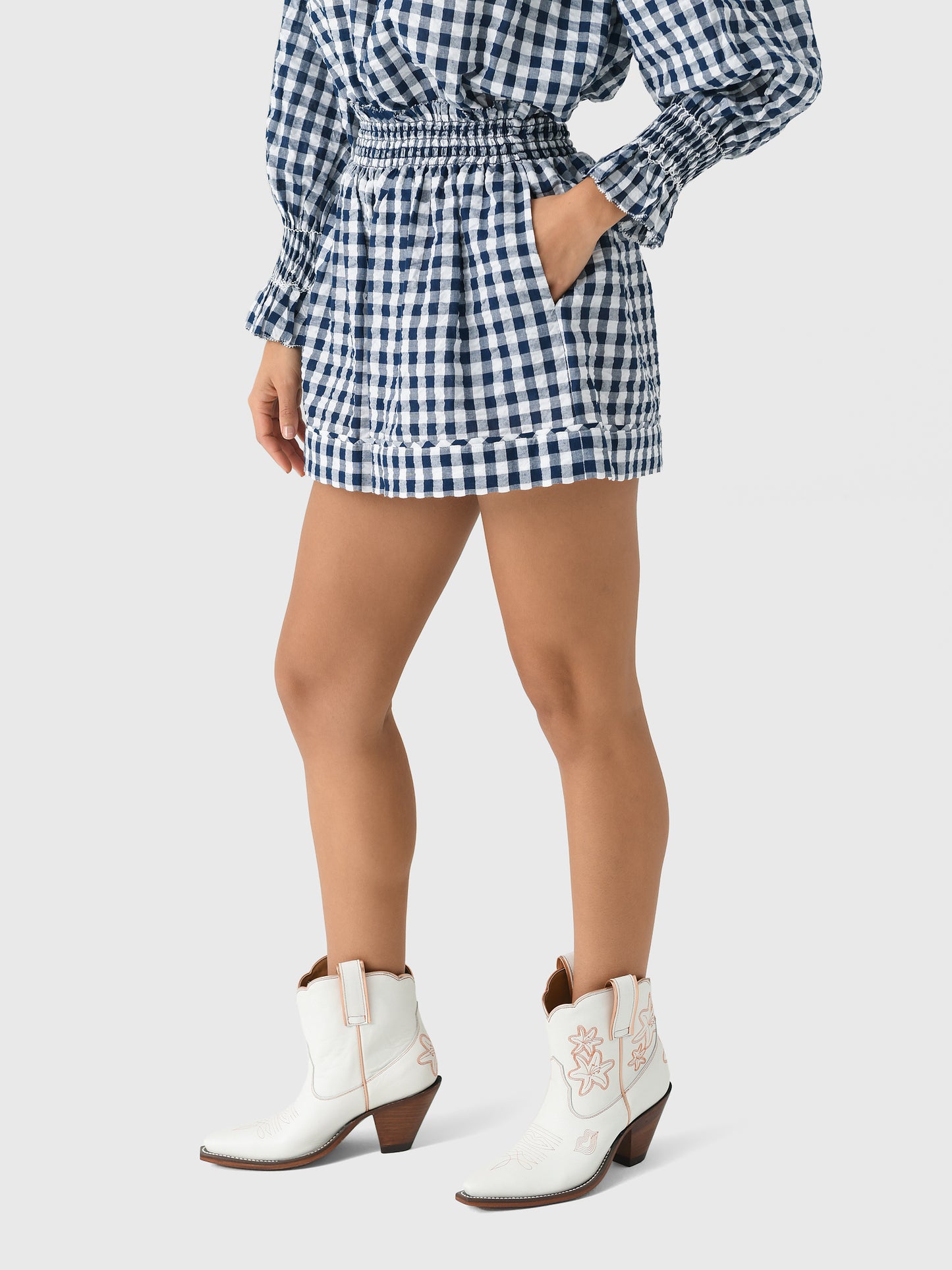 25FAS4NvyWhxNAVYWHITE-alt2