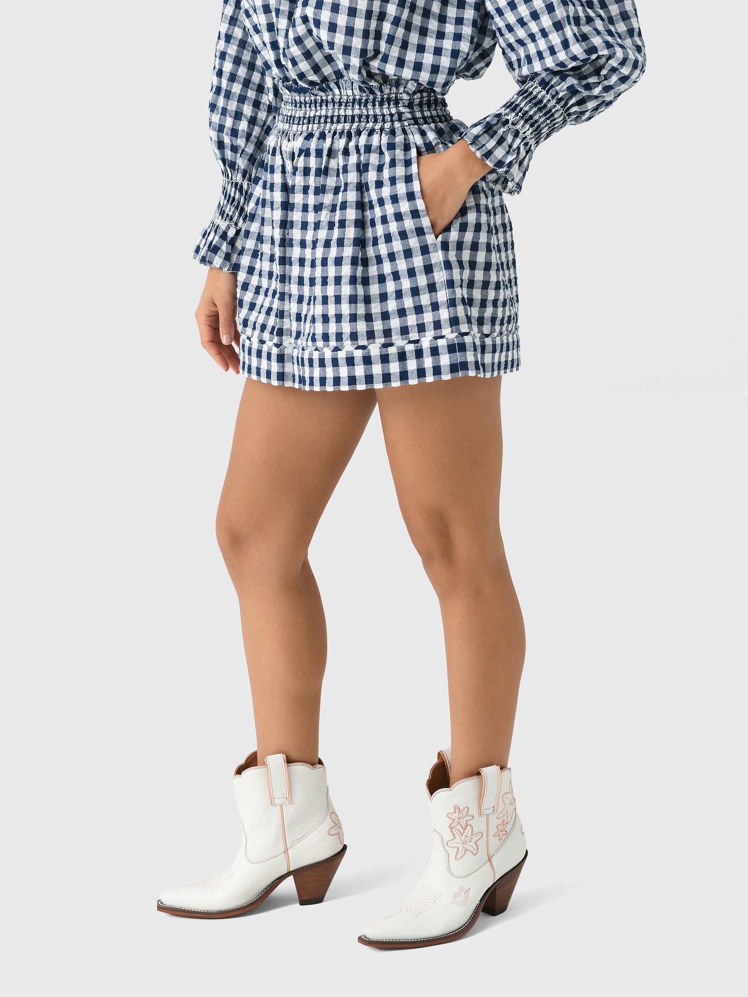 25FAS4NvyWhxNAVYWHITE-alt2