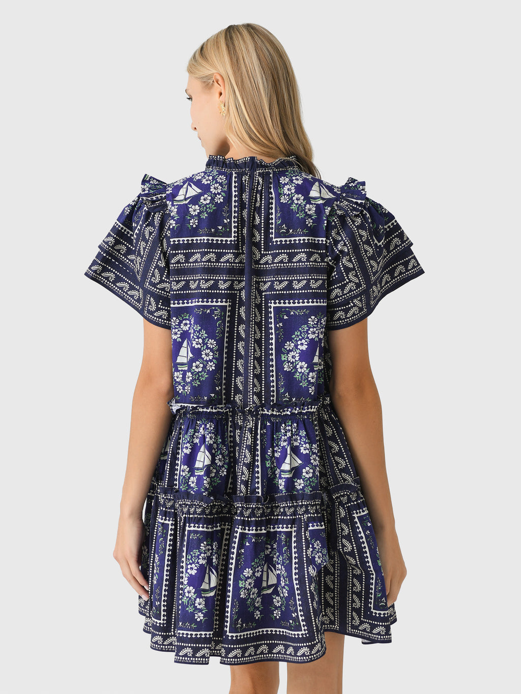 25PFD16BonVygxBONVOYAGE-alt3