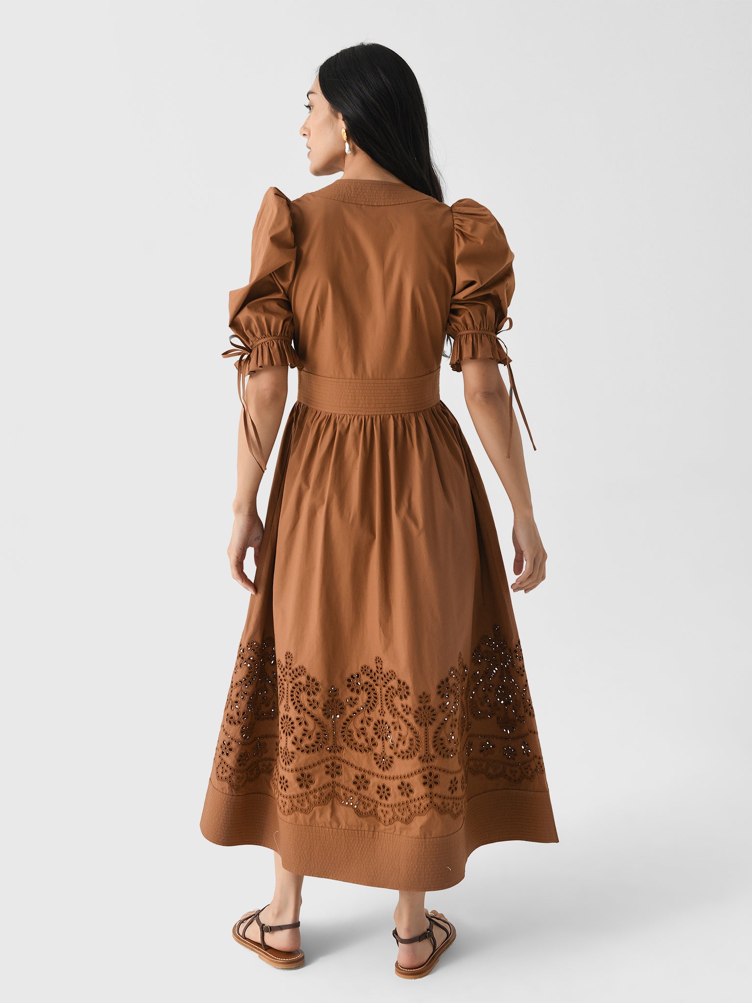 25SPD87MchEmbEltxMOCHAEMBROIDEREDEYELET-alt2