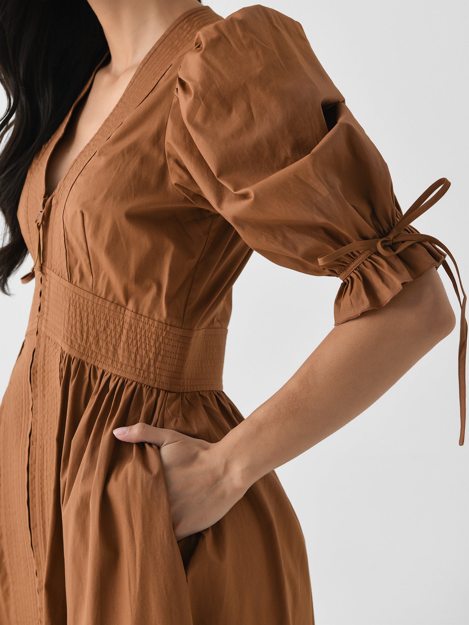 hunter and brown dress Hunter Pleated Poplin Dress Medium