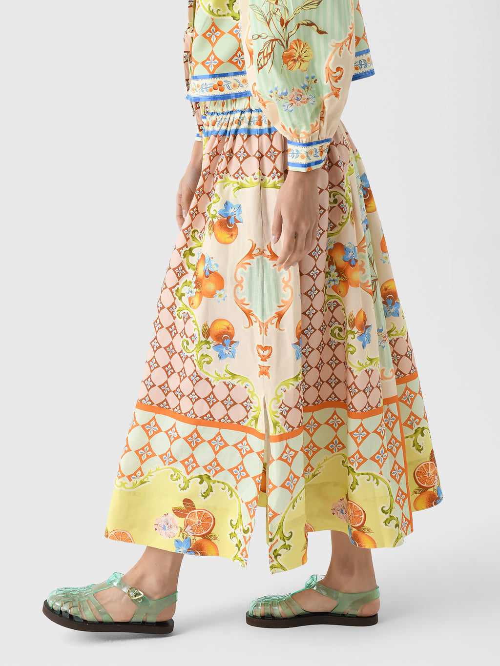 25SPSK13GspGrdxGASPARILLAGARDENS-alt2