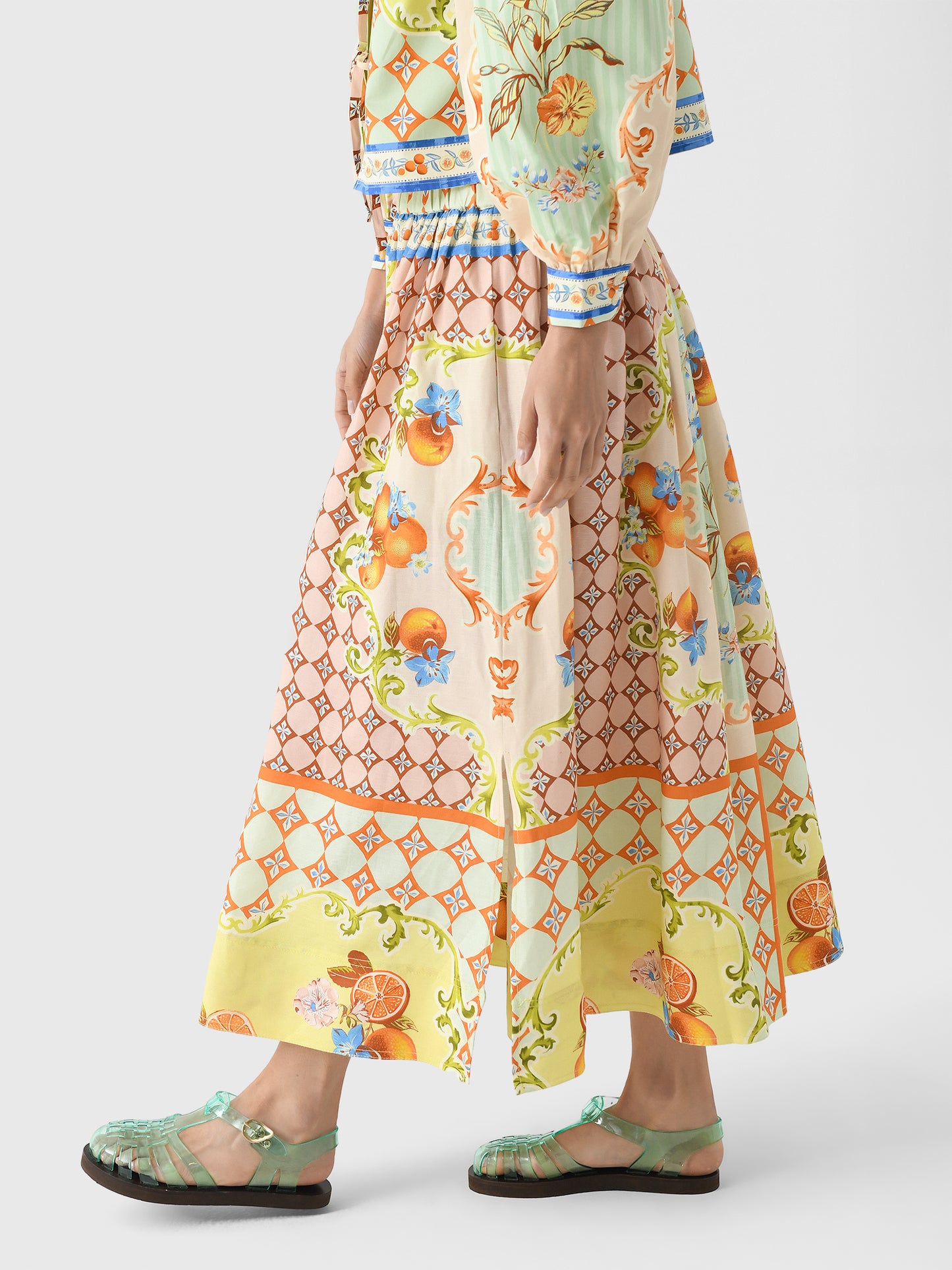 25SPSK13GspGrdxGASPARILLAGARDENS-alt2