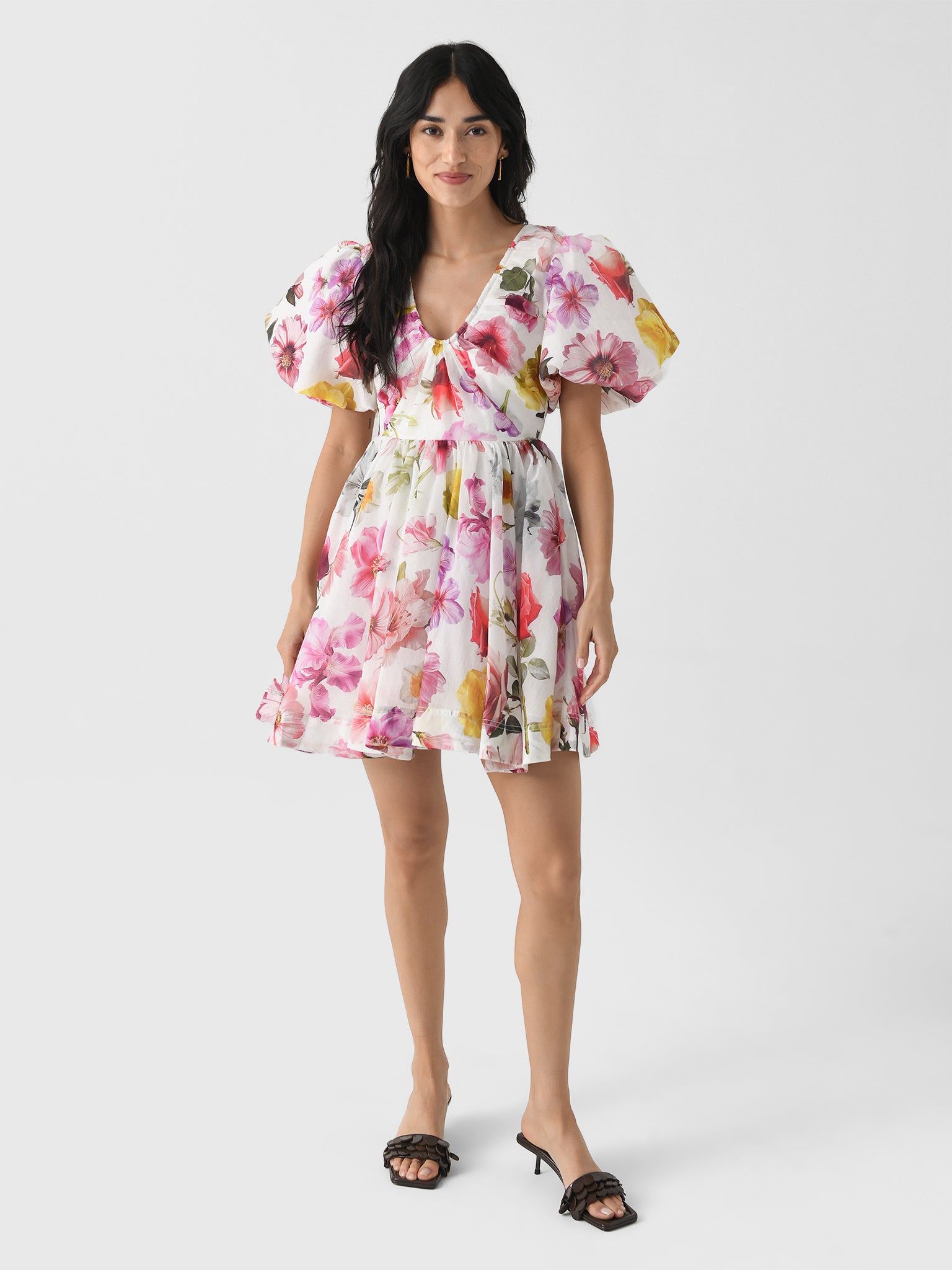 25SU5469xCOLLAGEFLORAL-alt1