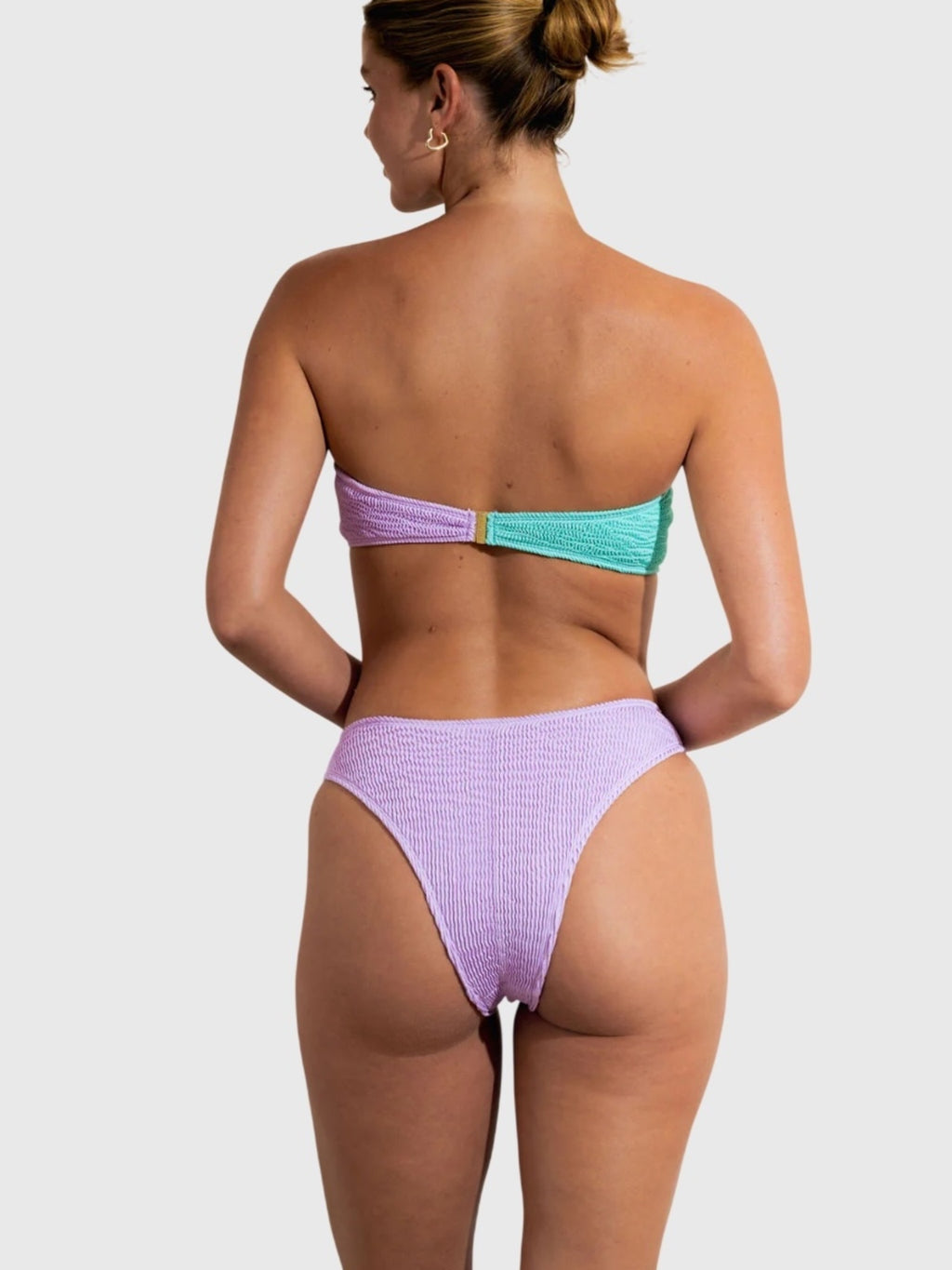 26122BOUQUETKINIxLILACWATERFALL-alt1