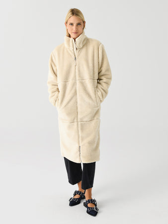 Patagonia Women's Lonesome Mesa Long Coat | $299.00 | Saint Bernard