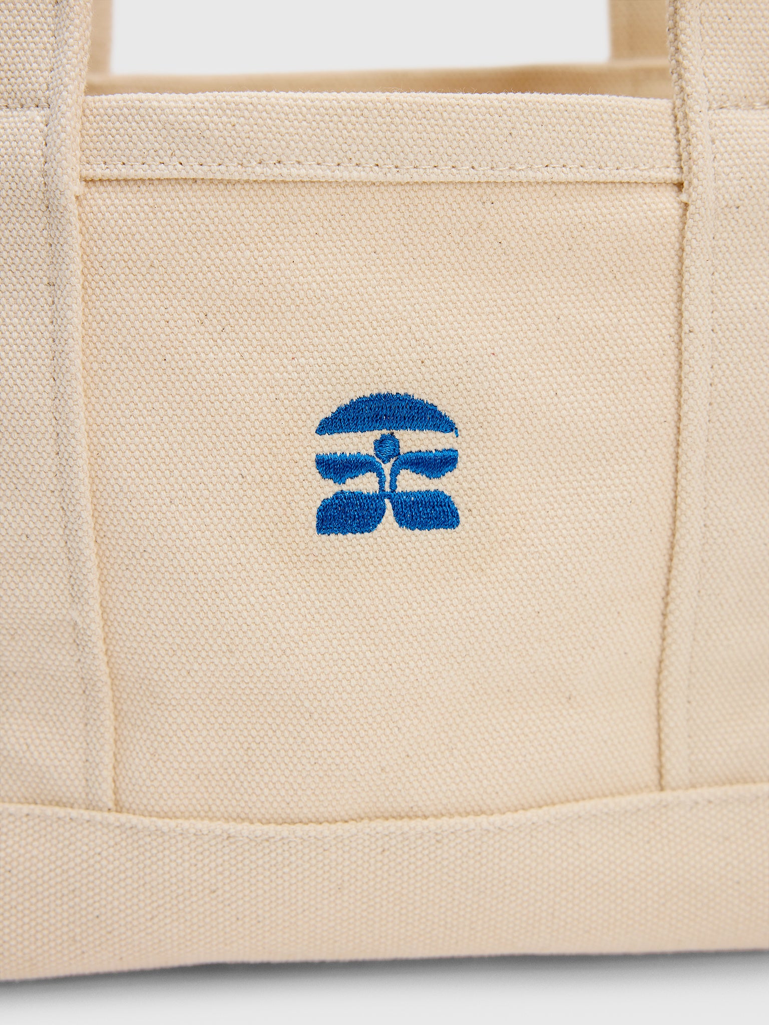 Hunter Bell Small Canvas Tote - Saint Bernard