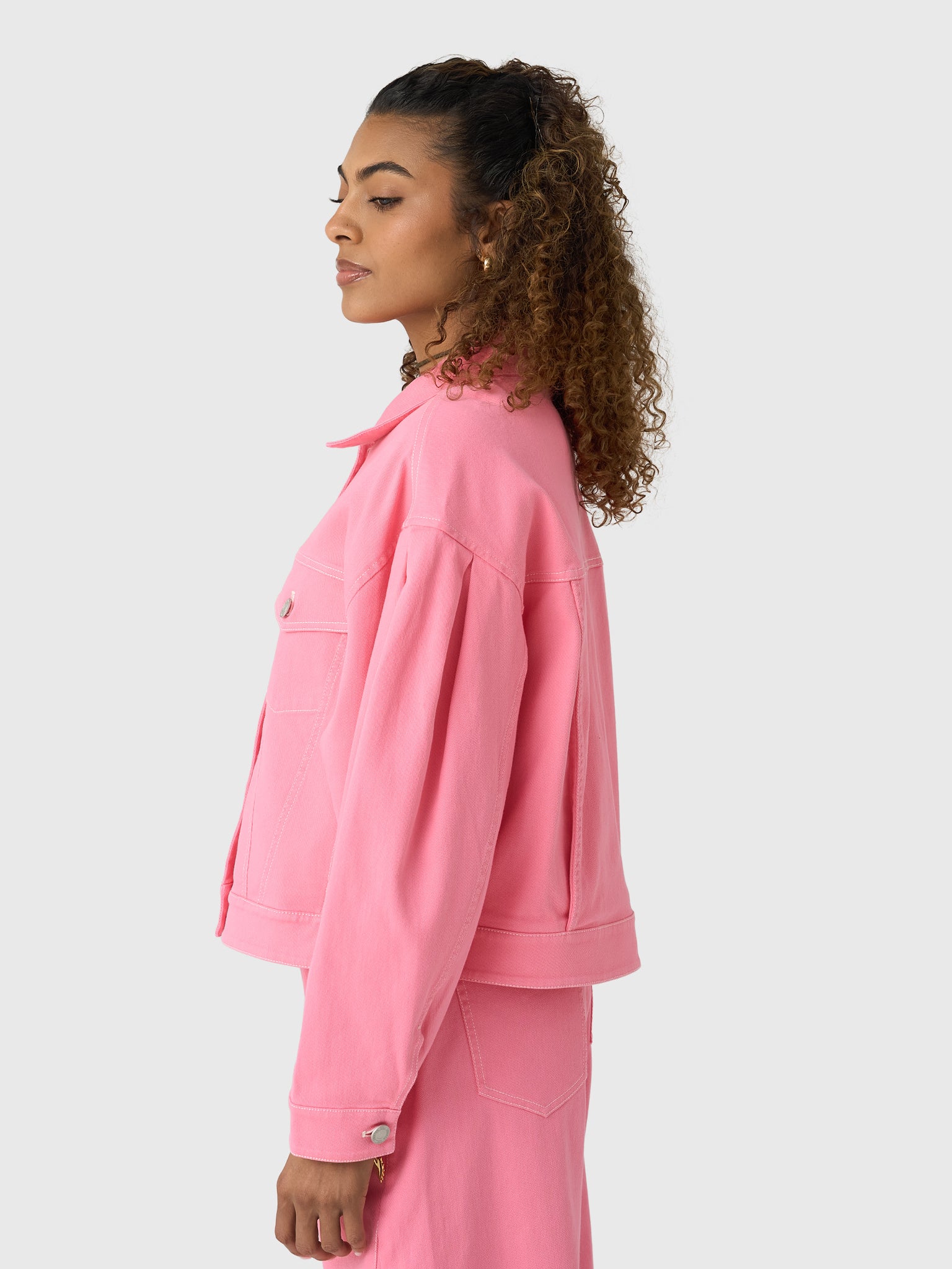 26RJK2PnyxPEONY-alt2