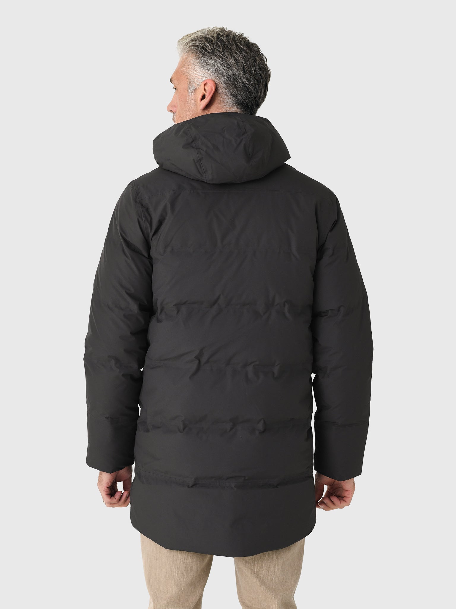 Patagonia Men's Jackson Glacier Parka | $599.00 | Saint Bernard