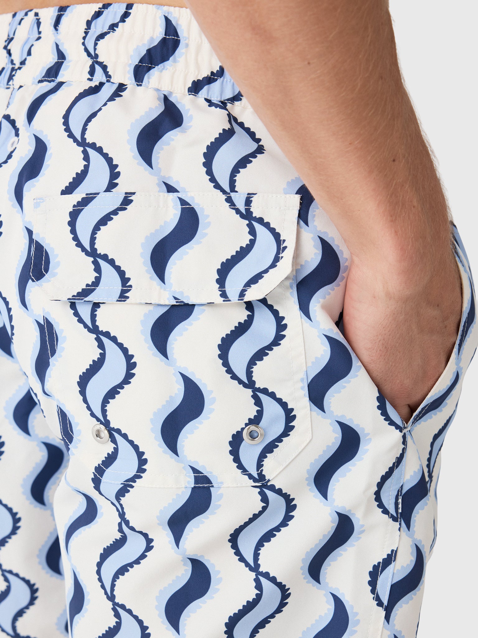 Frescobol Carioca Men's Santos Board Copa Paisley Swim Trunk - Saint Bernard