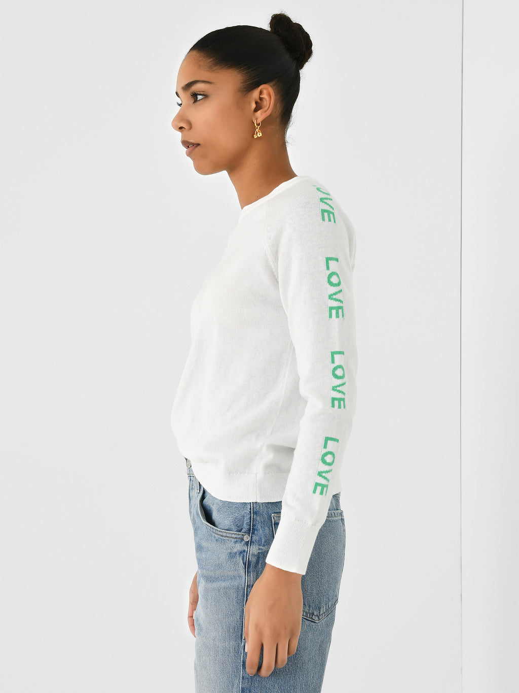 2901_xWHITE-alt2