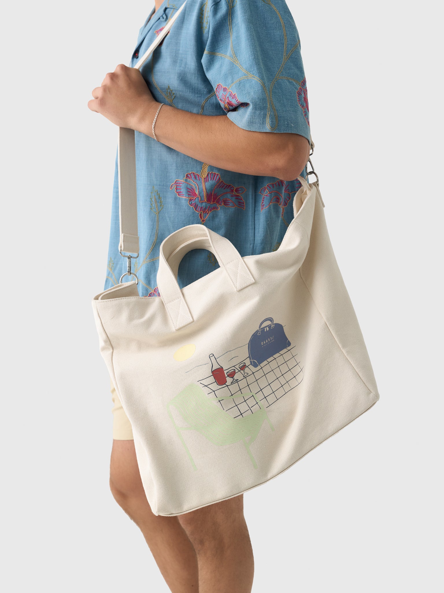 04651 / A Trip In A Bag Shopper Beach Bag - Saint Bernard