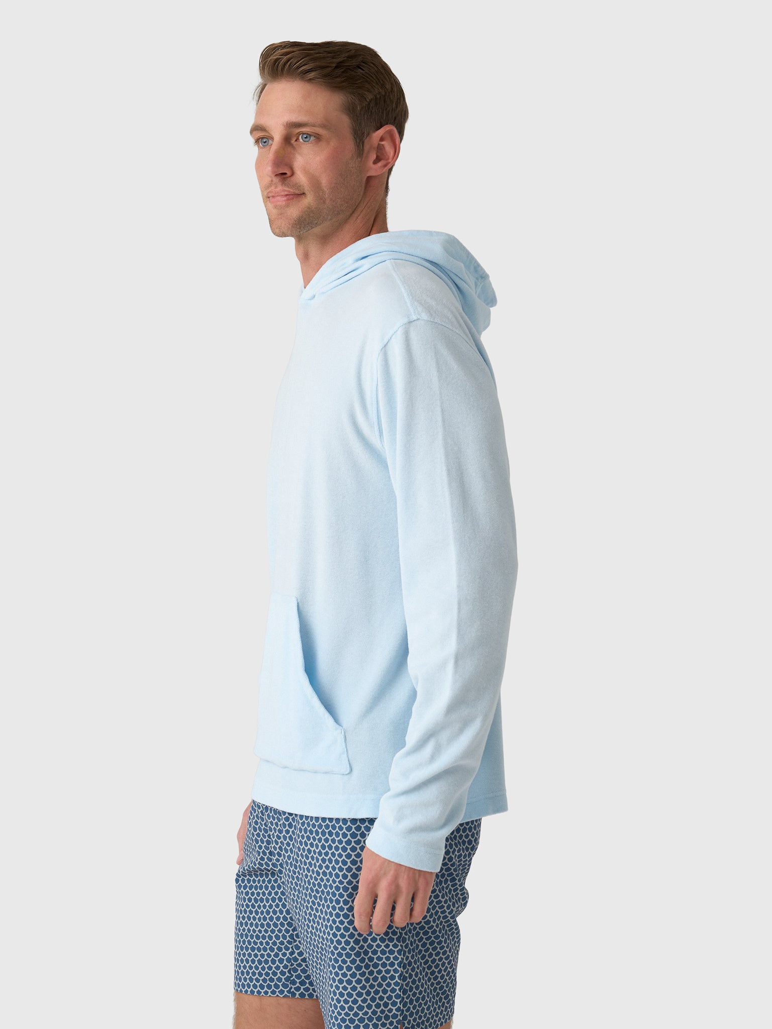 04651 / A Trip In A Bag Men's Terry Hoodie - Saint Bernard